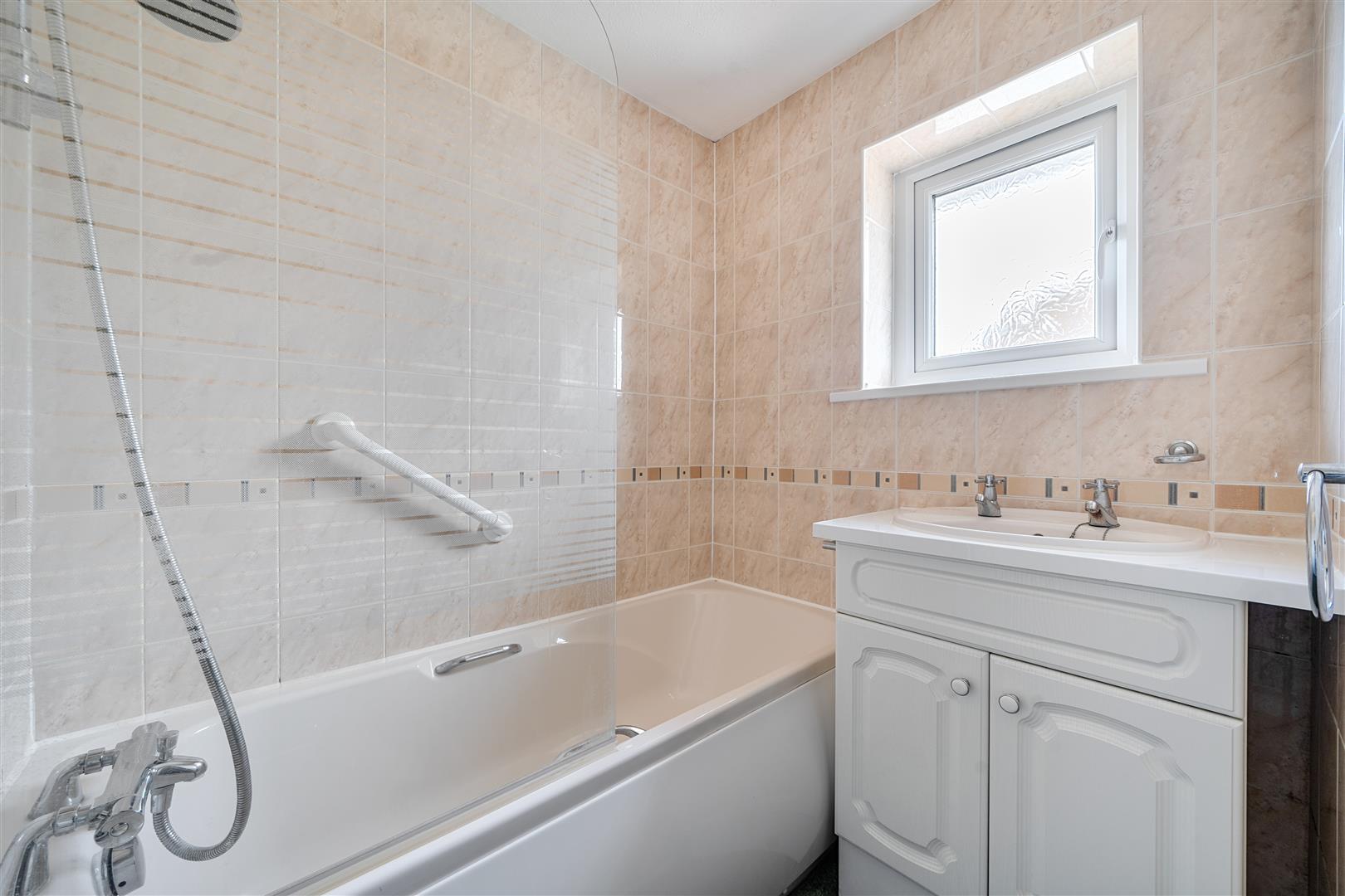 Property Image e6a67d47-b694-4348-bbf8-8440d41b6a96