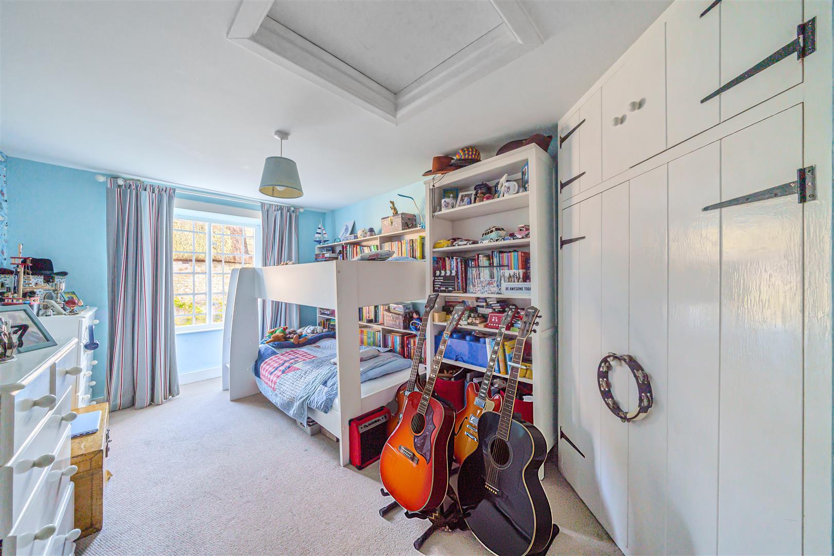 Property Image e6b1dc61-f615-47d5-978a-2a0d848d6dbf