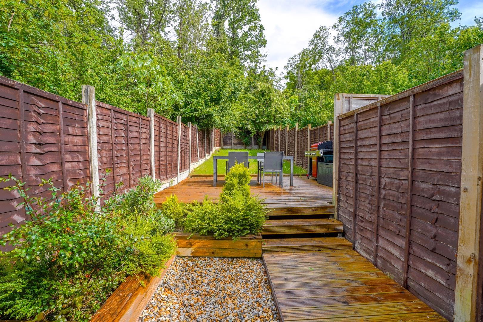 Property Image e6b2f0c8-ba50-4fe0-8d56-9328fe7e19e3