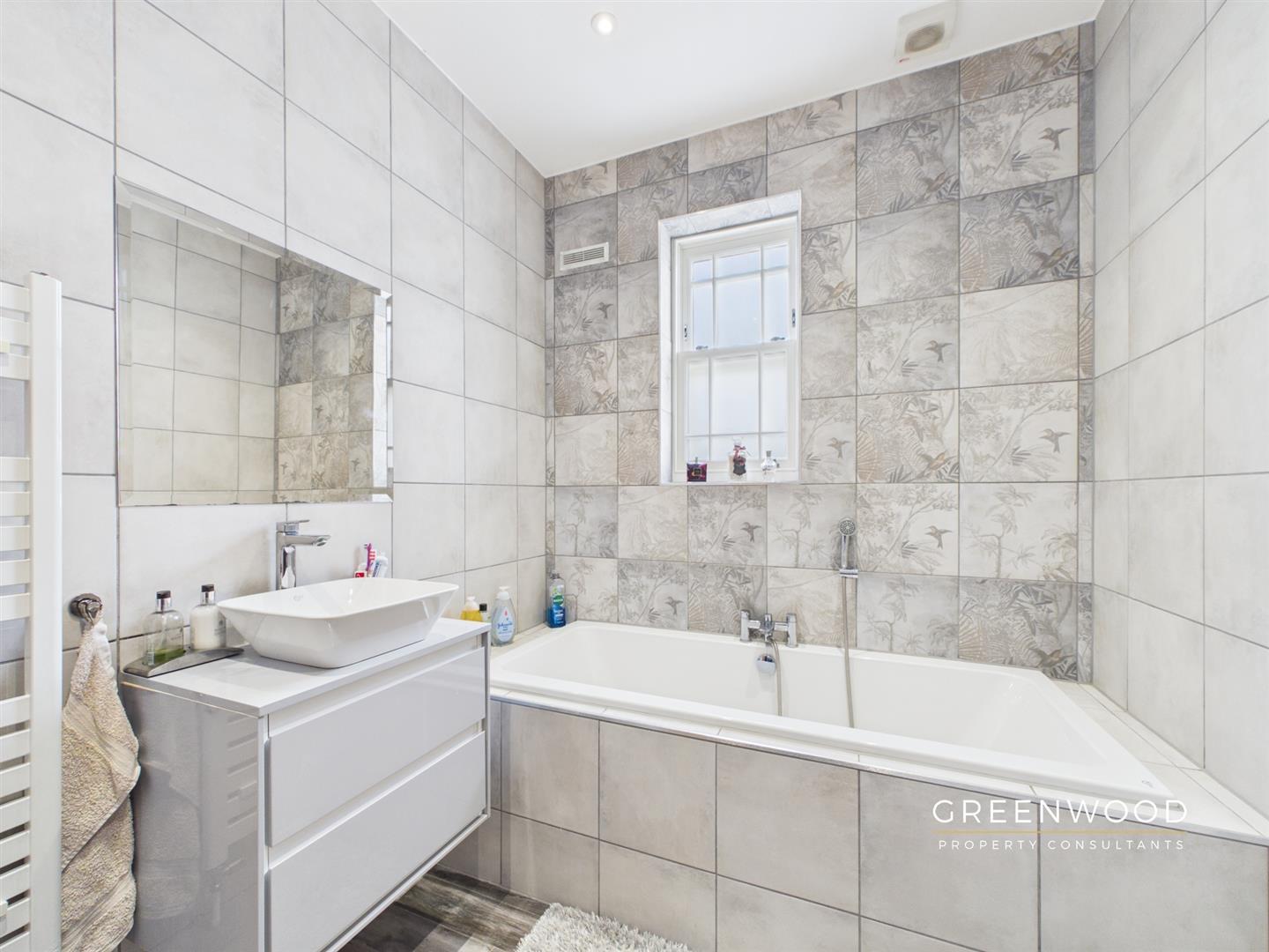 Property Imagee6c4cba5-f3f2-4081-899b-e95a84bc87d2
