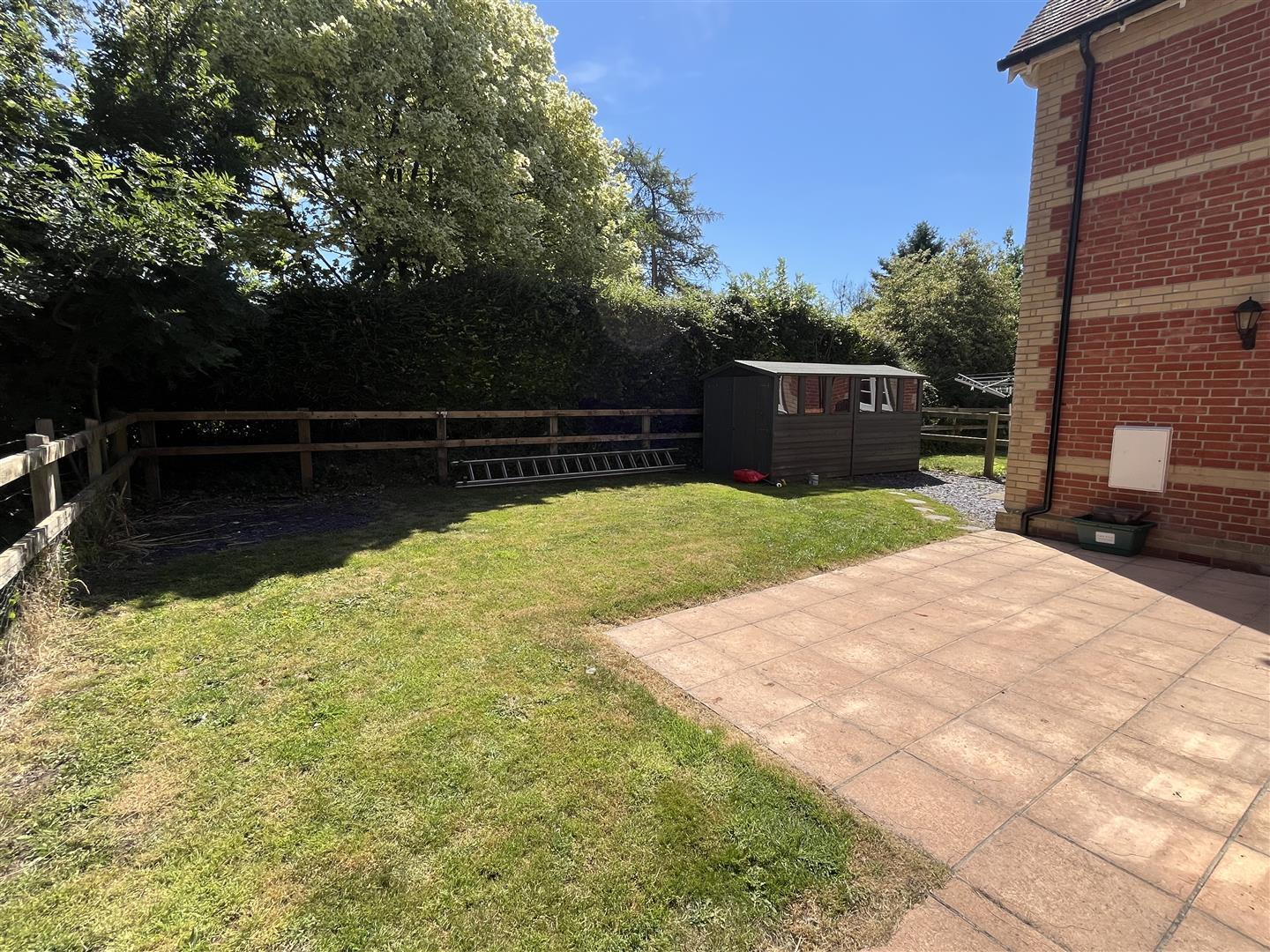 Property Image e6ce187f-dc2b-4a39-803c-3b46c0aaca1e