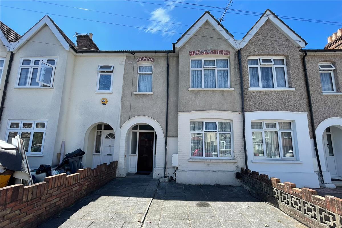 Property Image e6d04d1e-9b99-4e98-9440-c3ba953c9946