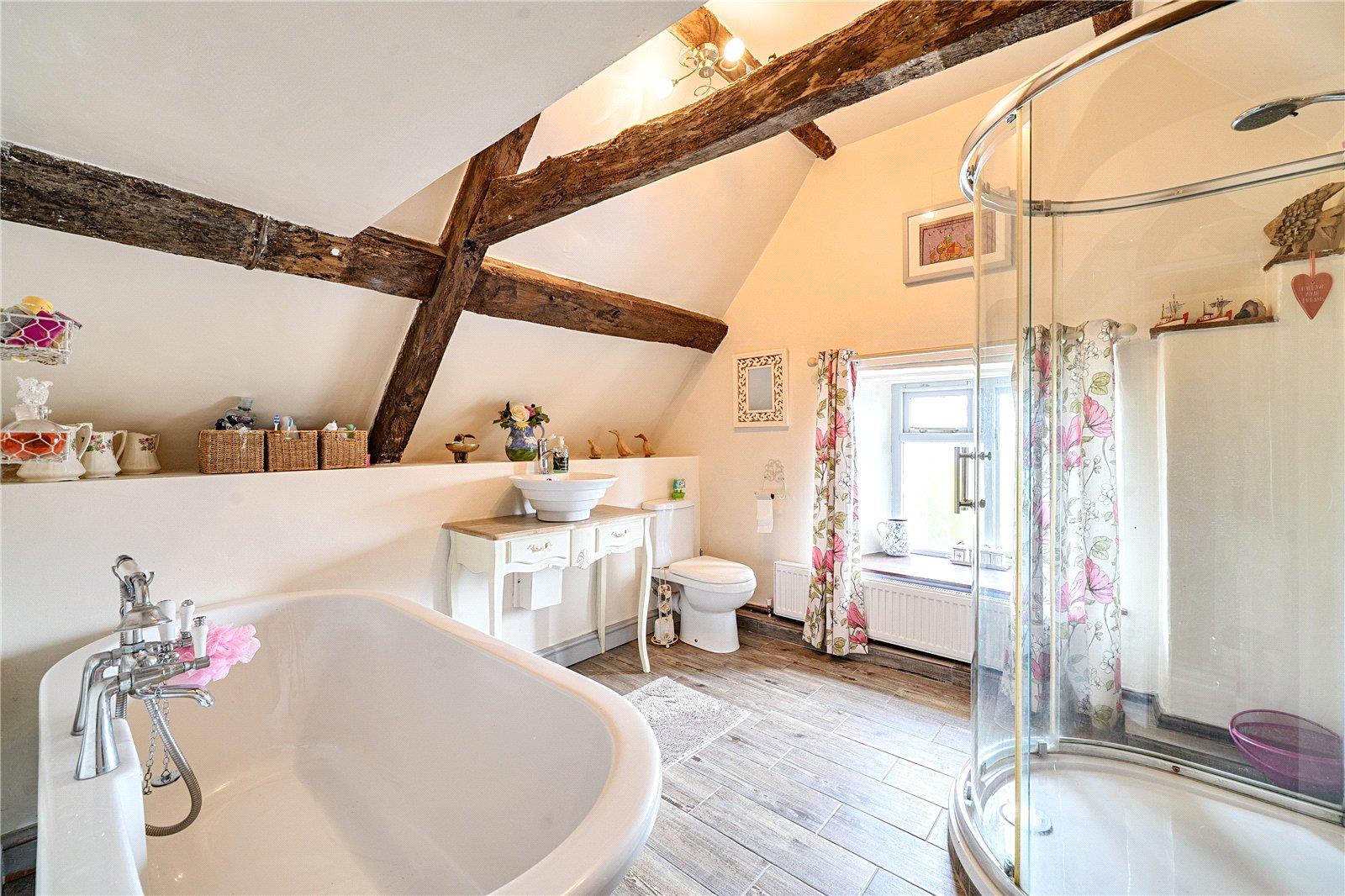 Property Image e6d3118d-3ba5-4cda-ac3c-5d3d8f558838