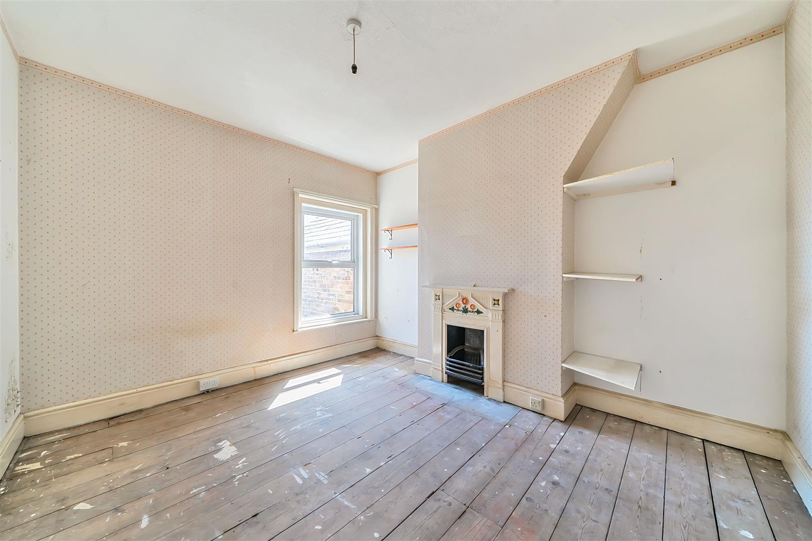 Property Image e6d5835a-596c-48f5-837f-01b881c8f31e
