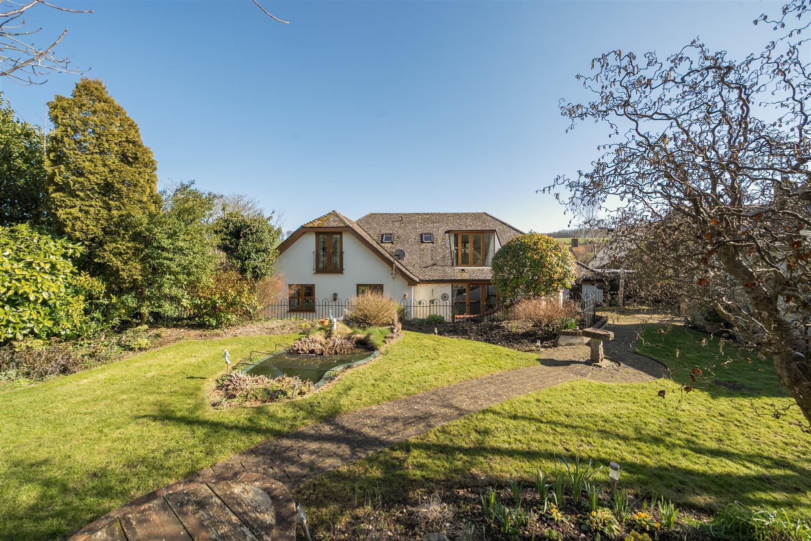 Property Image e6d69bca-72d3-4cde-83ee-0fab62c836e4
