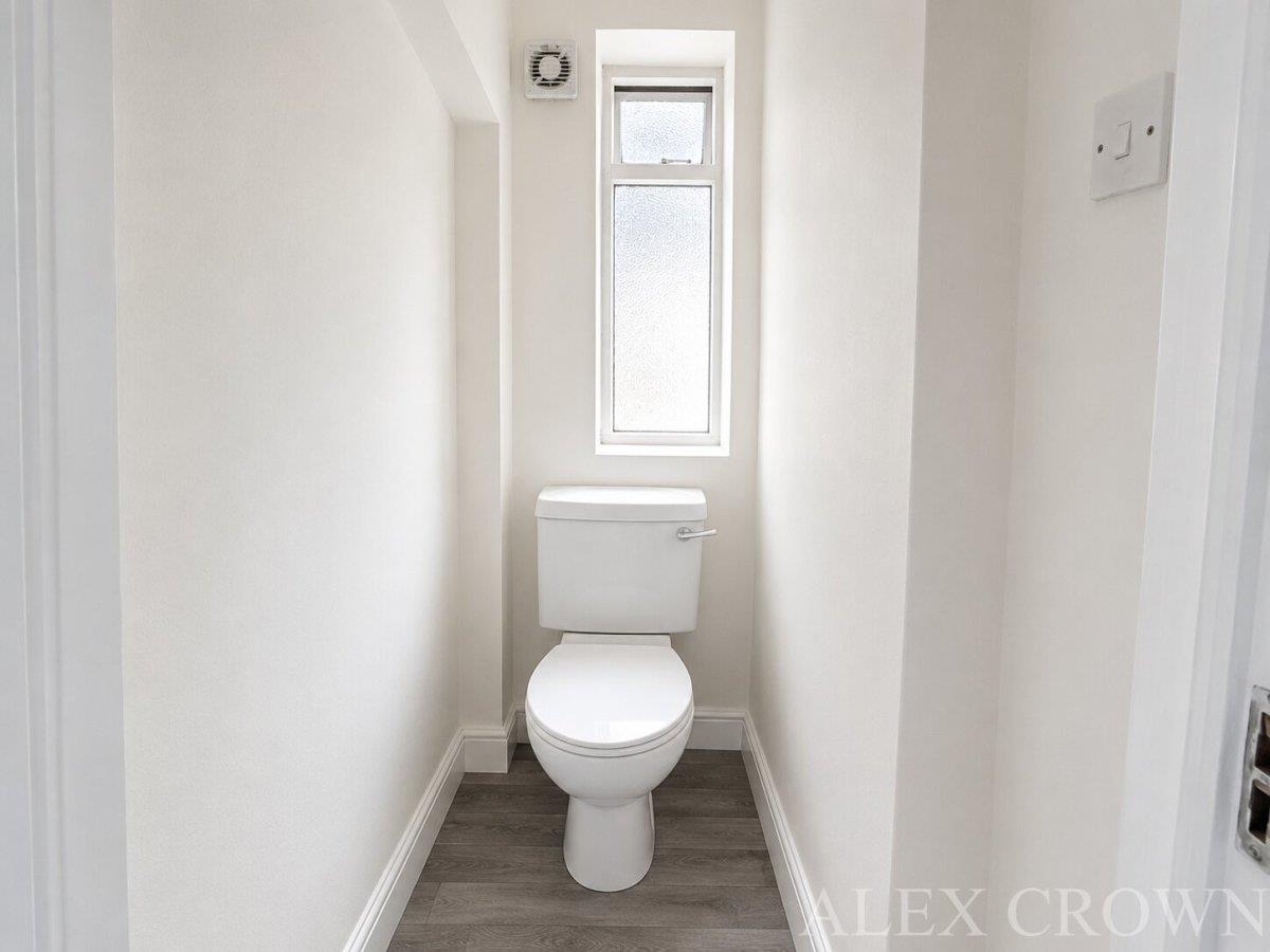 Property Image e6e2a5dc-6c62-42c3-81f7-370e852b97db