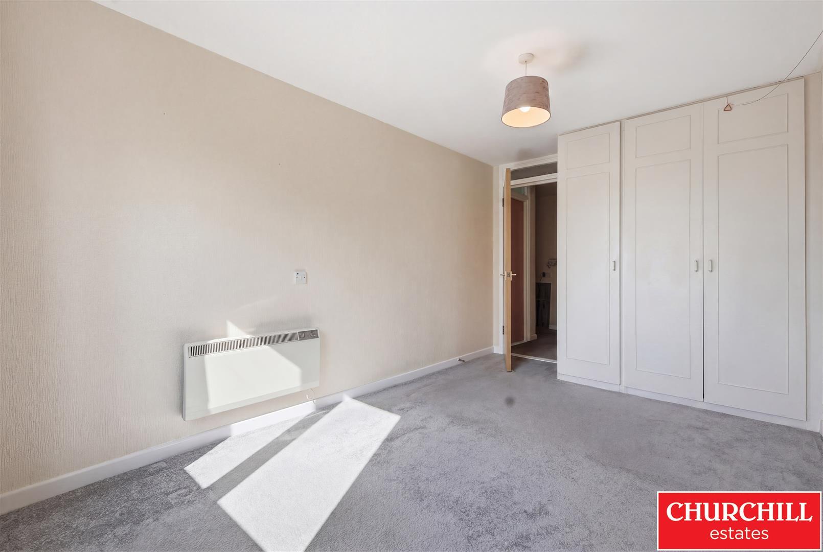 Property Image e6e5a573-da5e-47fc-ace0-3901e1f30df5