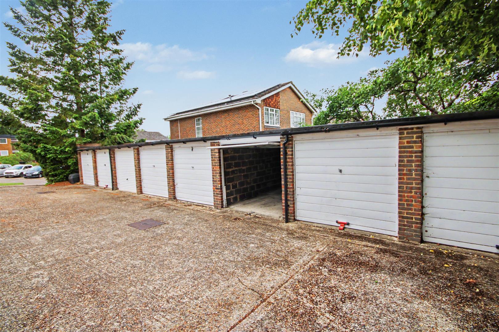 Property Image e6eb92d2-bf59-4680-ac1c-7fe5ac32b7a7