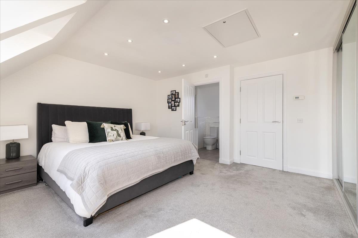 Property Image e6ee36c5-be90-4233-8c78-c9de6a167125