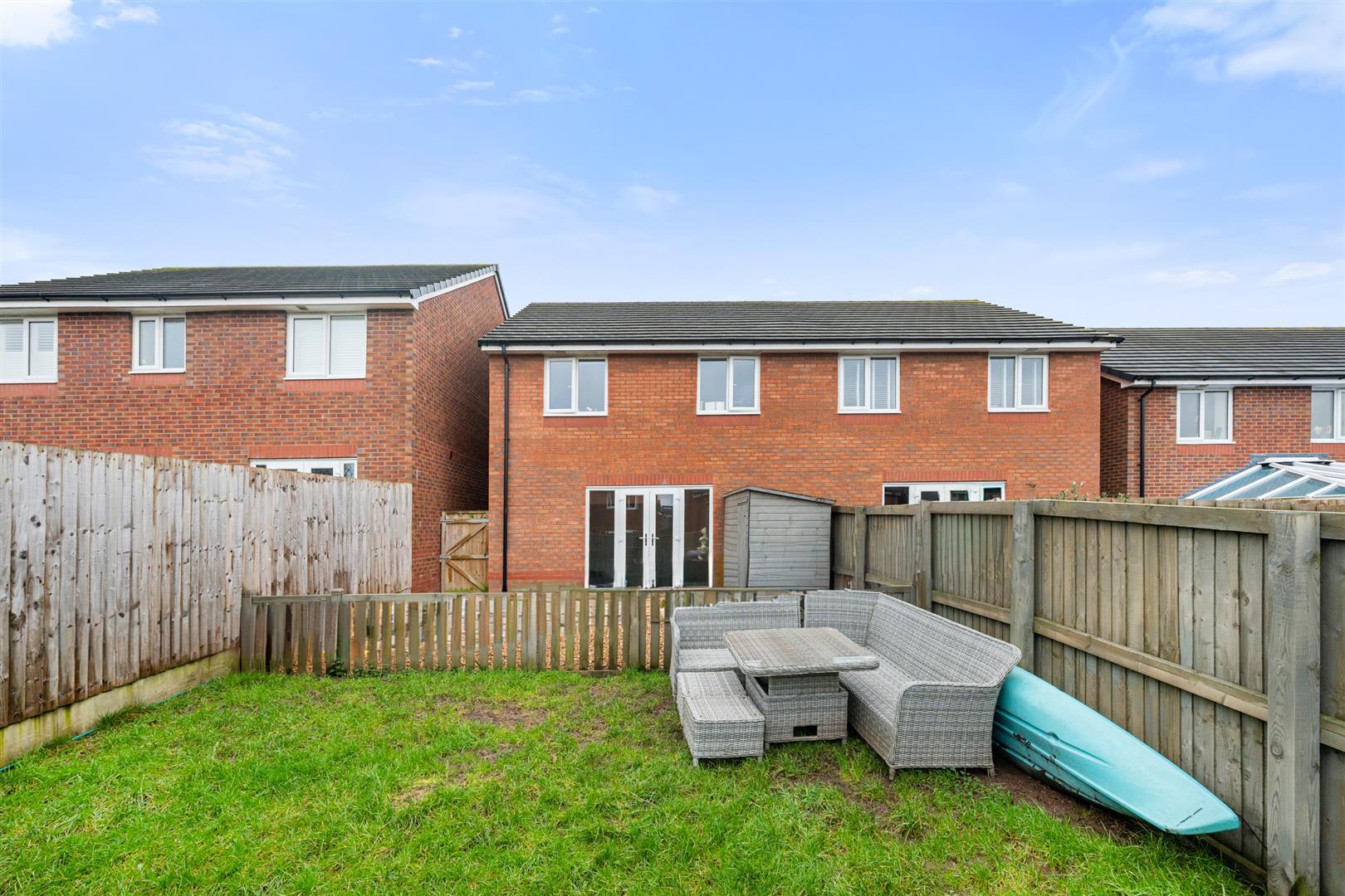 Property Image e6fbdf80-9532-4757-9b6c-7f528e1ce36b
