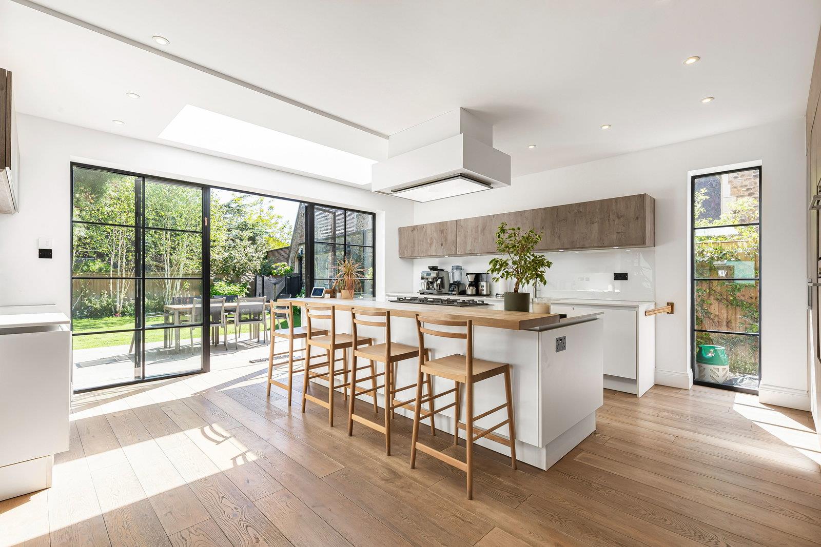 Property Image e6fc1abf-d463-4870-9e28-32e2b4302160