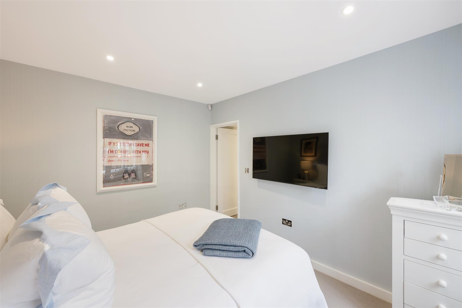 Property Image e6fddc40-8dea-4eb2-9859-a3441bfa983d