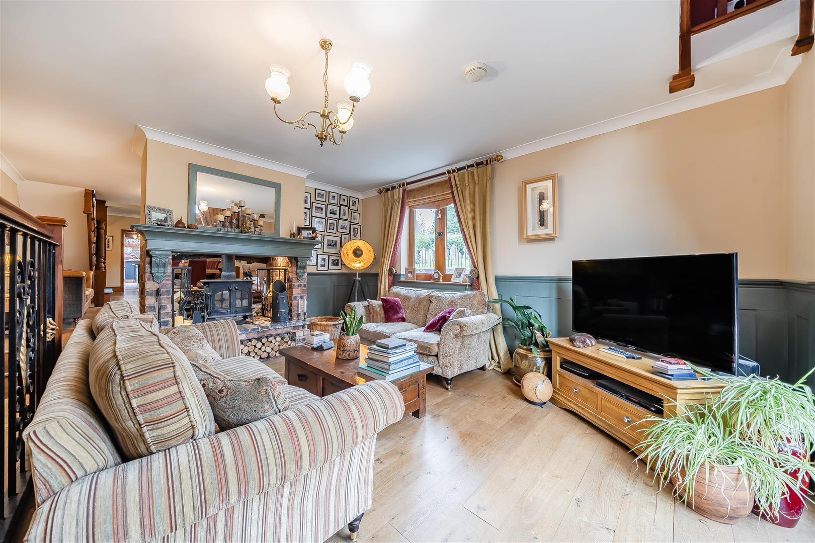 Property Image e702c98f-a3c5-4272-8cd9-559d2ab88d7d