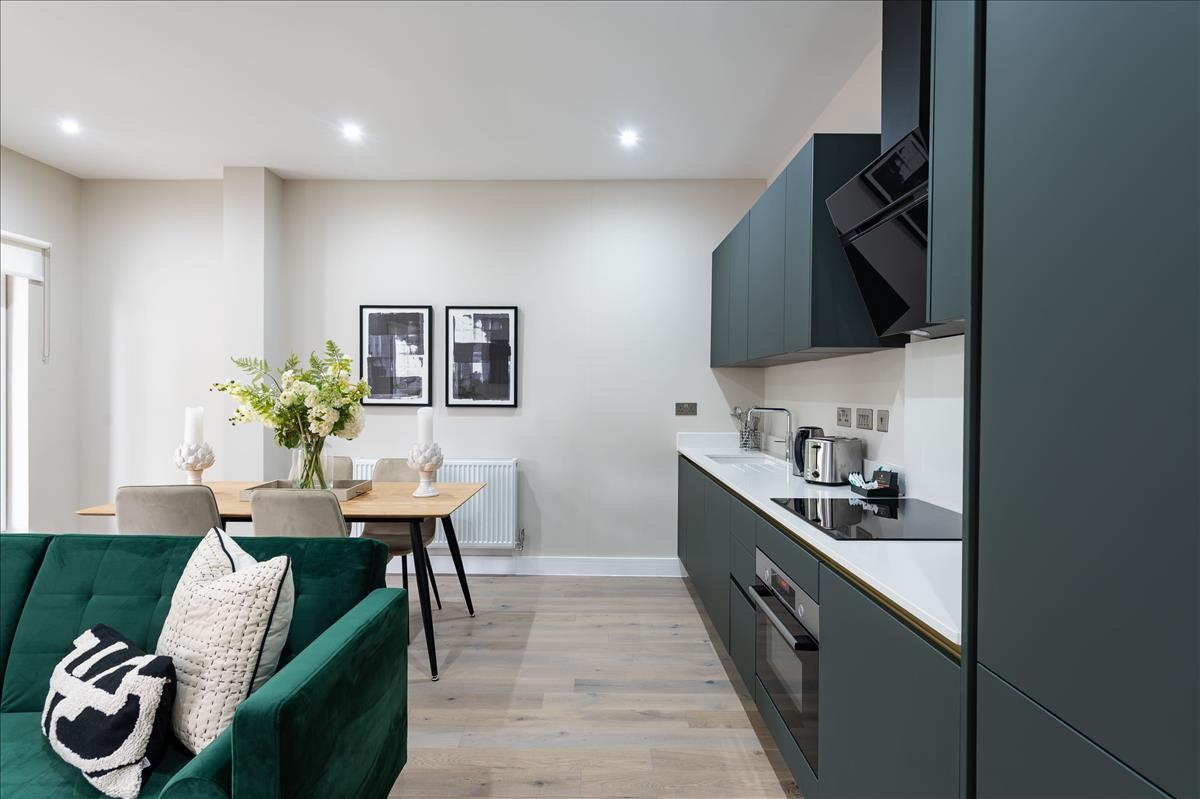 Property Image e703b810-7144-46cd-9607-542be15b35e9