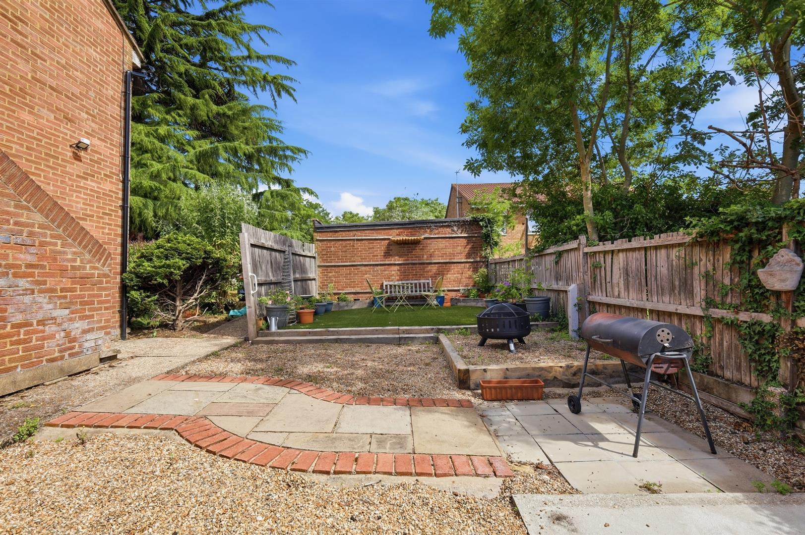Property Image e70647c6-ec8b-48dd-9290-103d9f054d4f