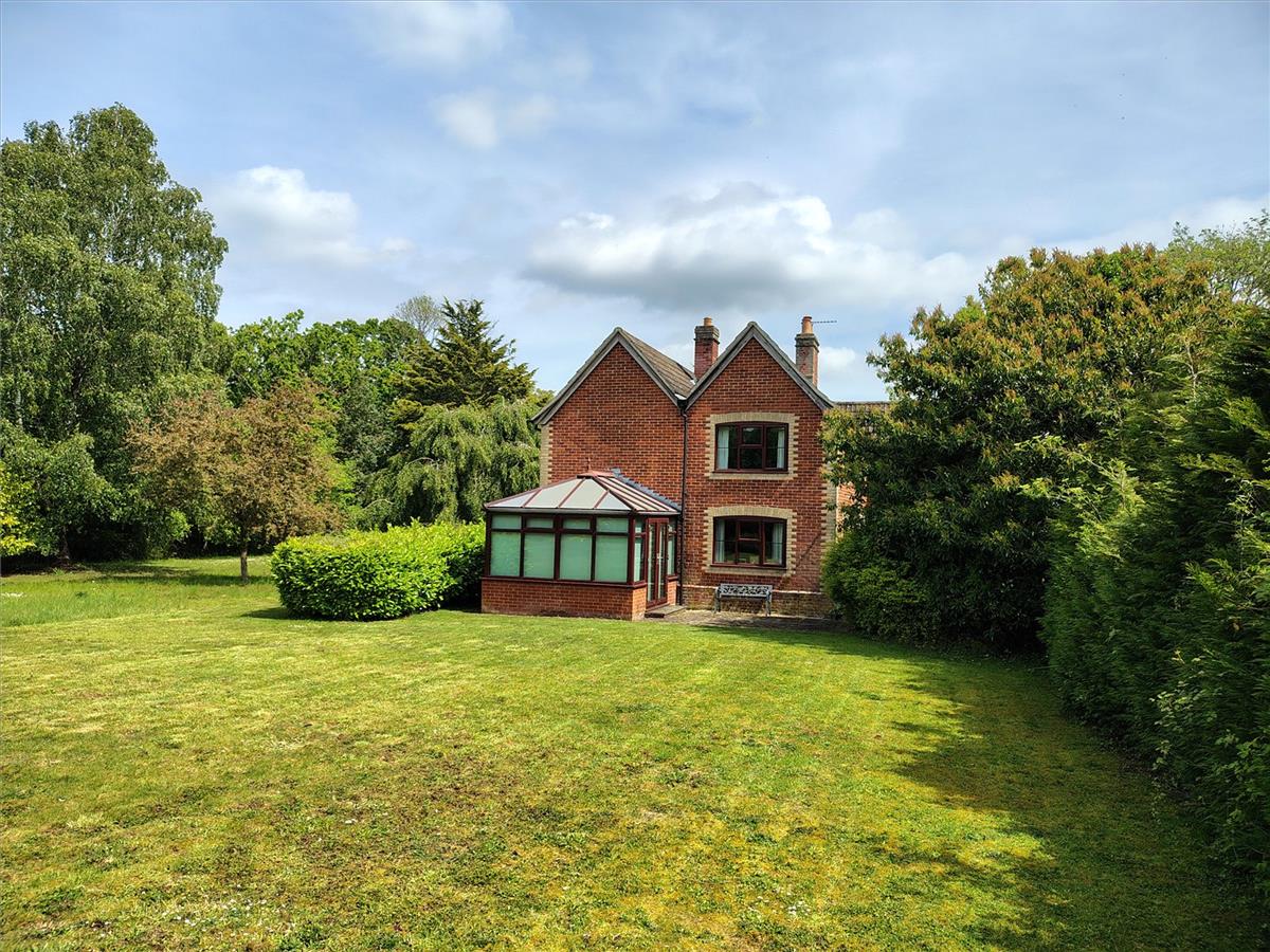 Property Image e7073391-aaed-4402-bcc1-1f5f58f78e40