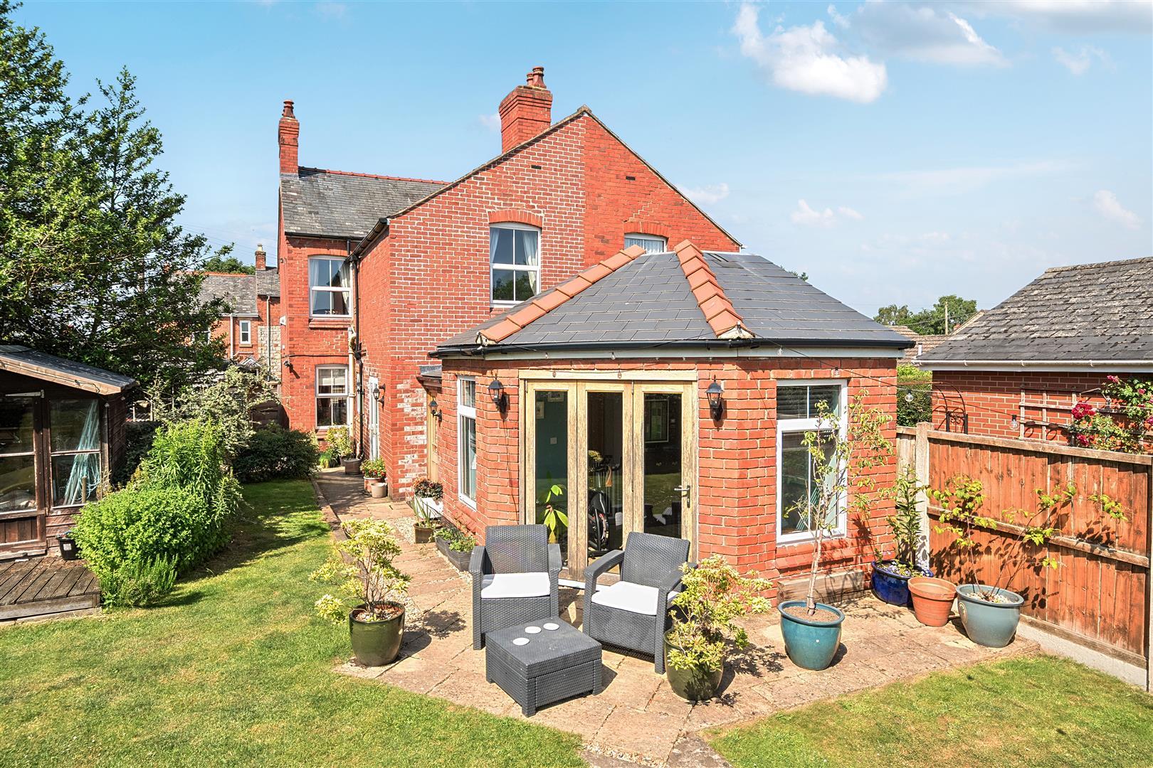 Property Image e710499d-cc92-4b1a-97e2-72bf81e7d280