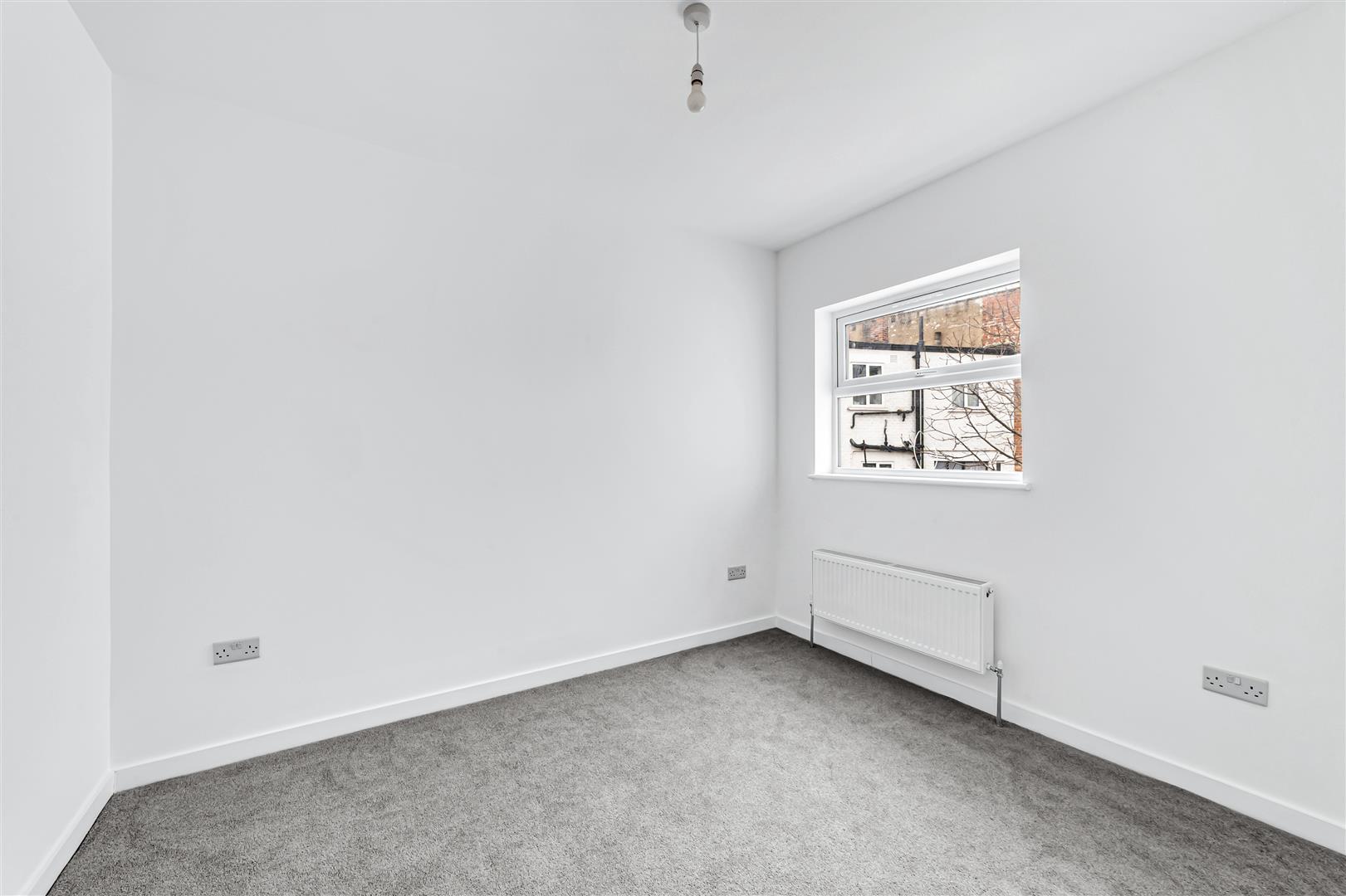 Property Image e71118af-7ee2-4ccb-be14-5288507866fc