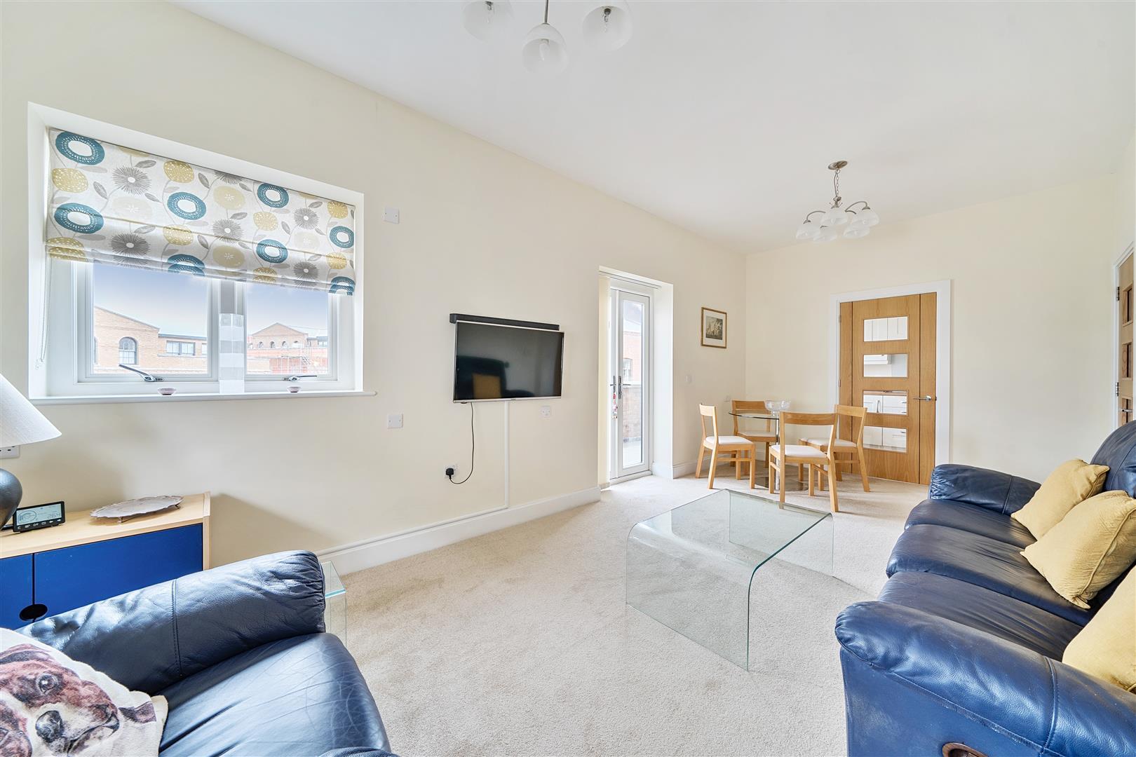 Property Image e718b38f-5339-433b-9952-41ff7c3b88da