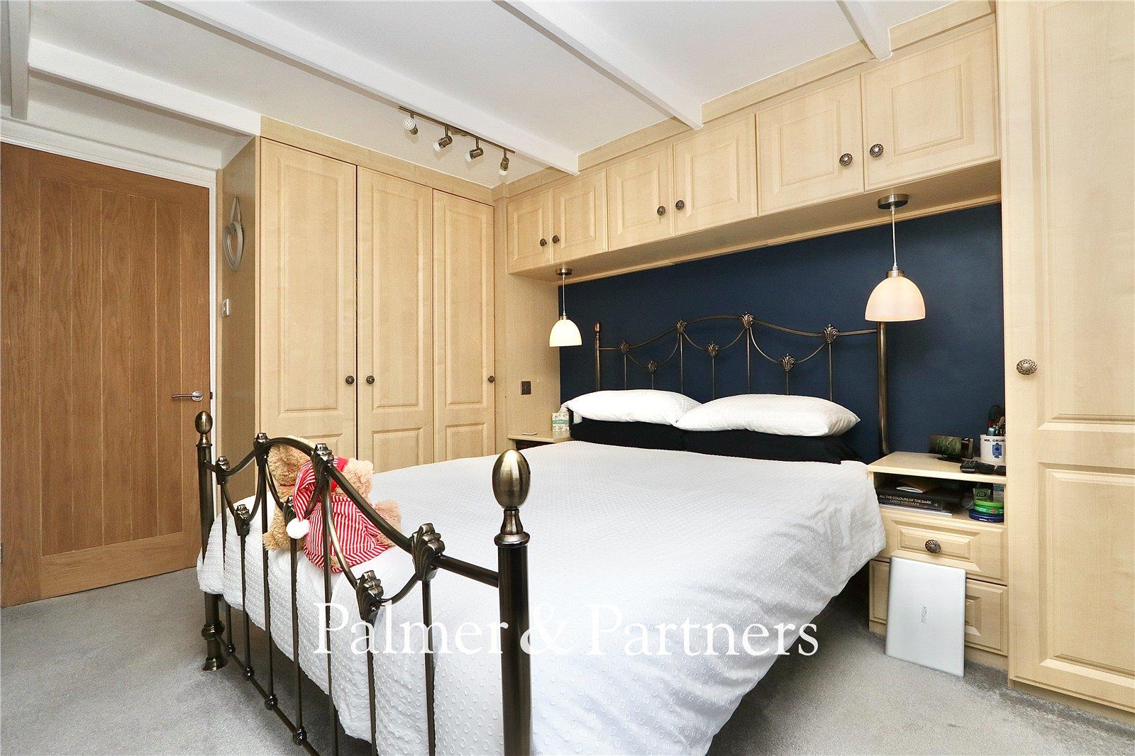 Property Image e7203dbd-c84a-4d8c-a3c8-9f95df5b7867