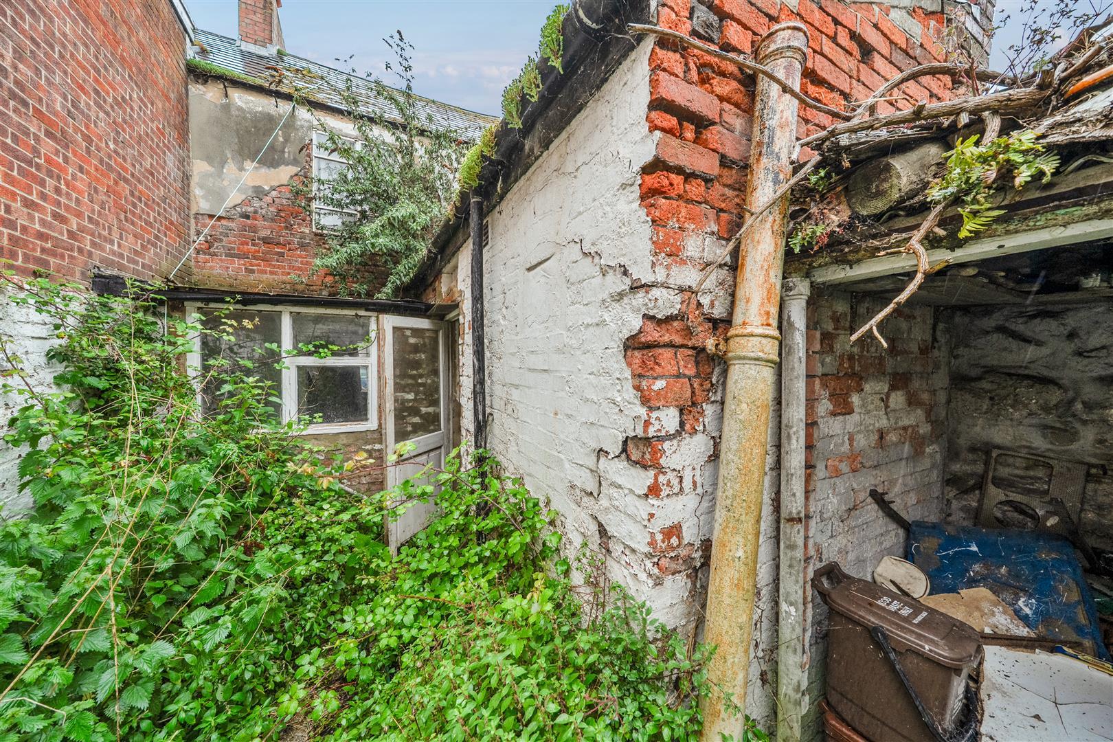 Property Image e7204672-b5a6-4df3-8312-306b51f21d0e