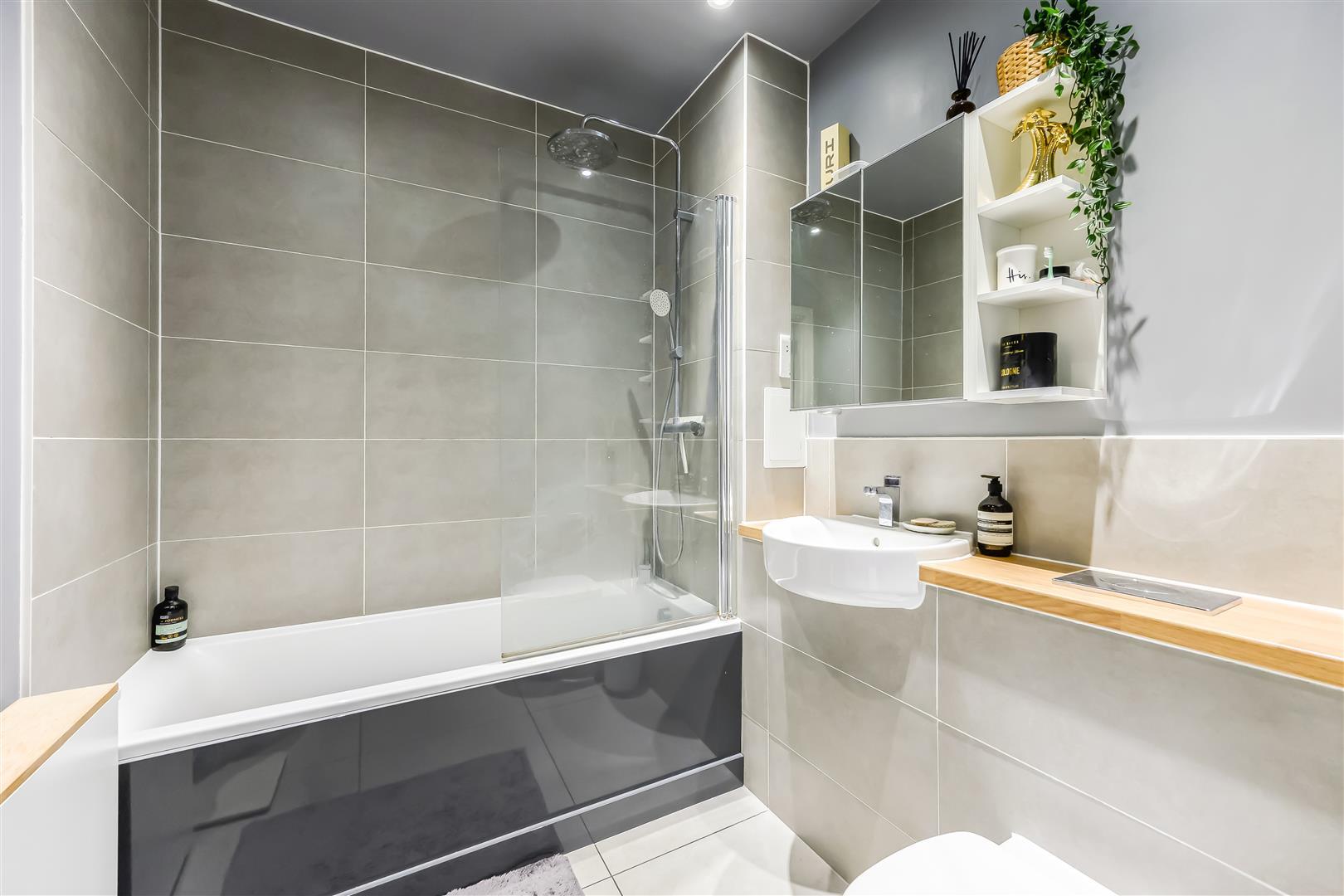Property Image e72686a6-cde2-459f-84dc-7e6e93b7549e