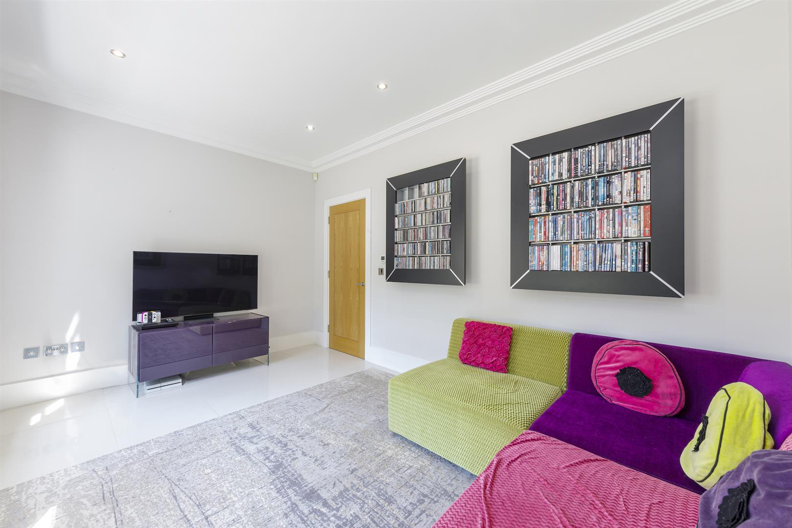 Property Image e73192d6-0146-4b86-be6a-3f9e0e9c5e77