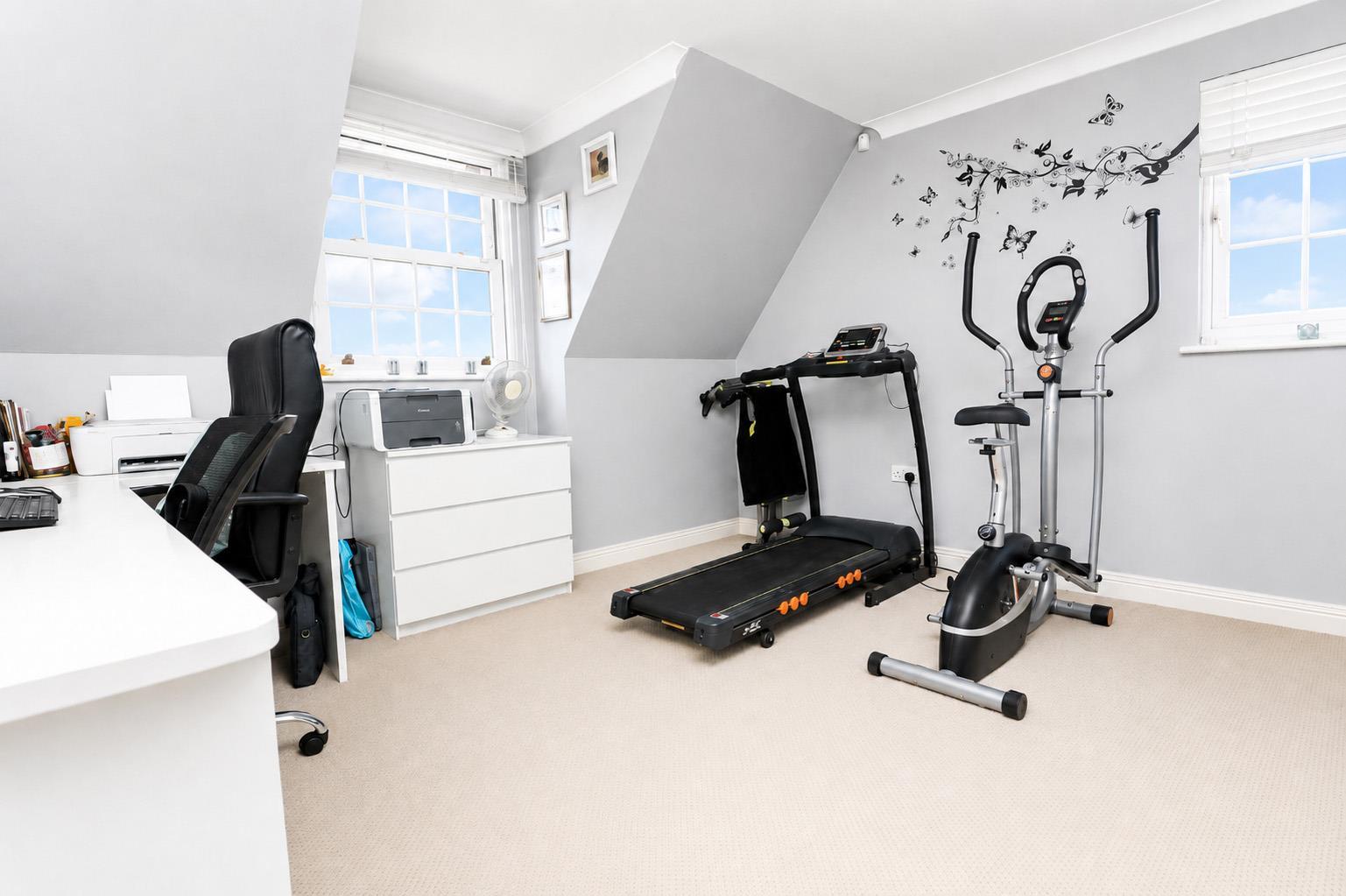 Property Image e74059ec-0c57-4d58-ac1e-1d233993df8c