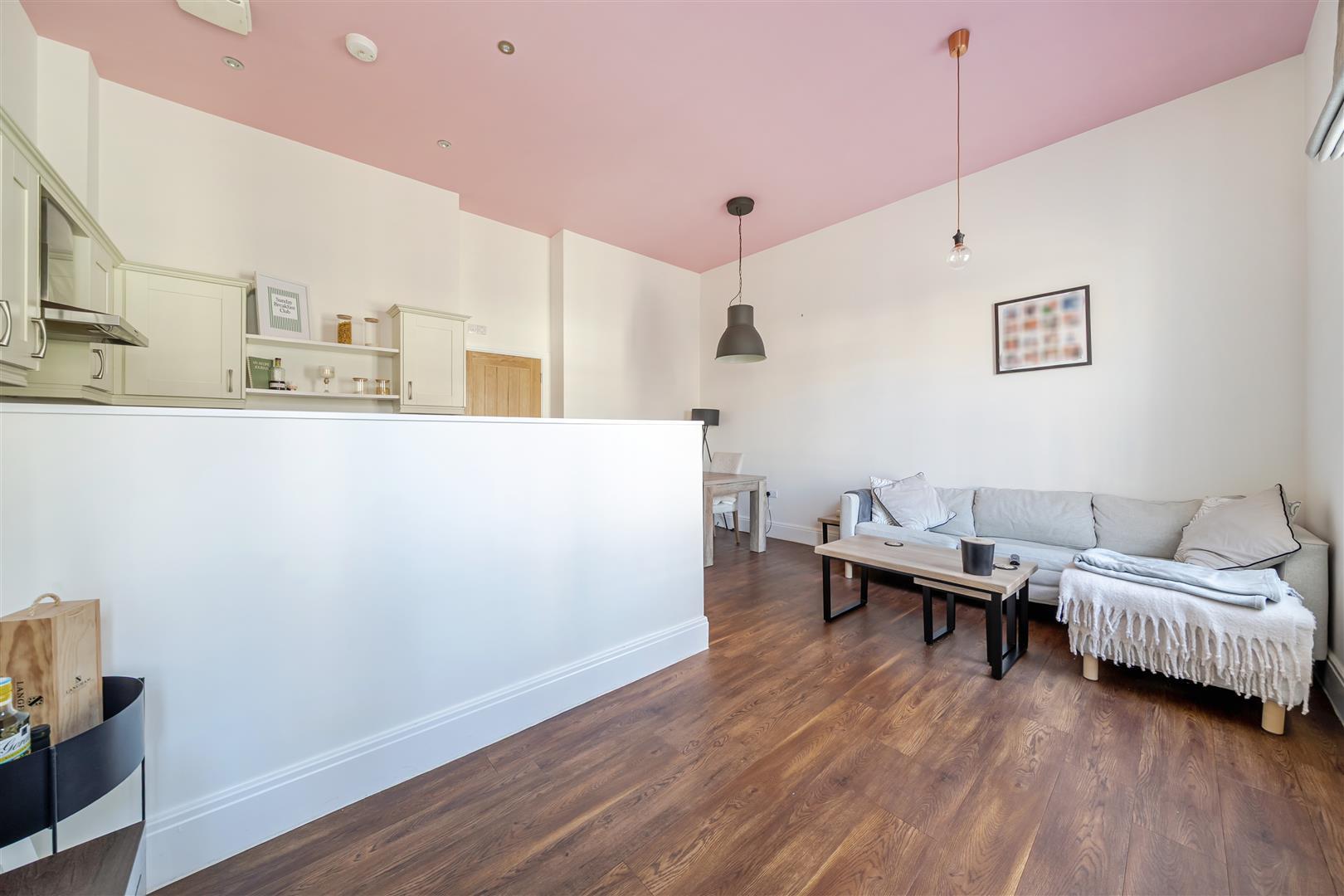 Property Image e7460a85-9d87-4fa8-b289-33150348bfcf