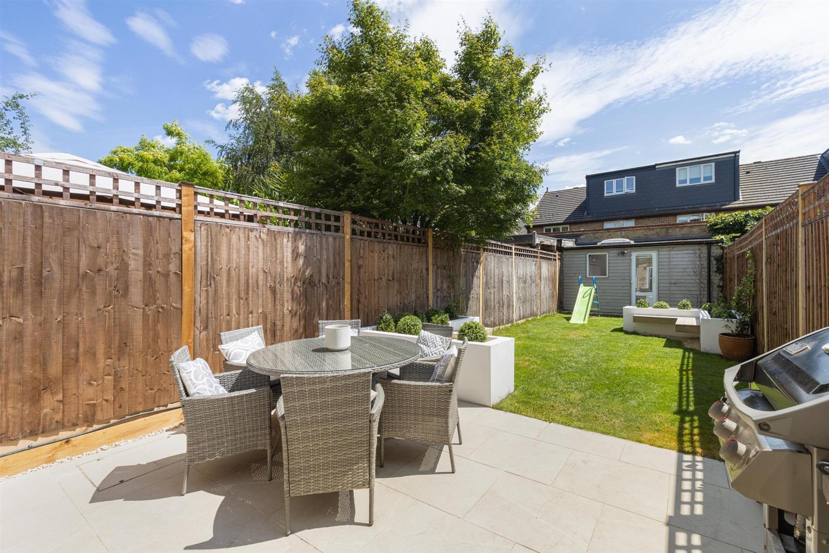 Property Image e74afc12-4baa-4d82-9d71-40b7045e465e