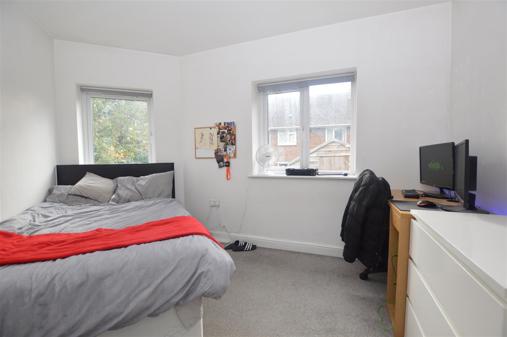Property Image e74c3500-ffb7-4089-991a-1c5bfd1d72d9