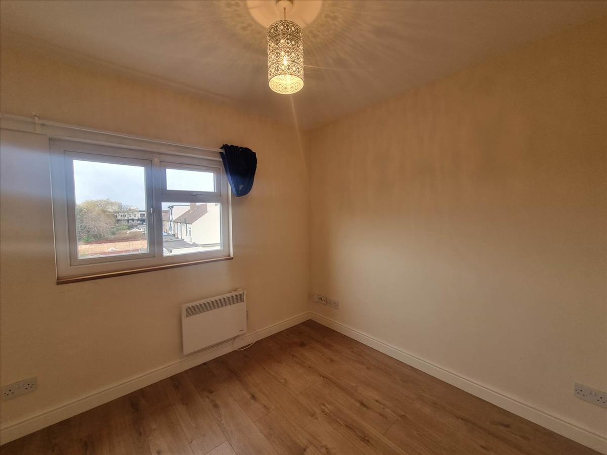 Property Image e74edfa9-a867-4f21-a565-5319fb0e8646