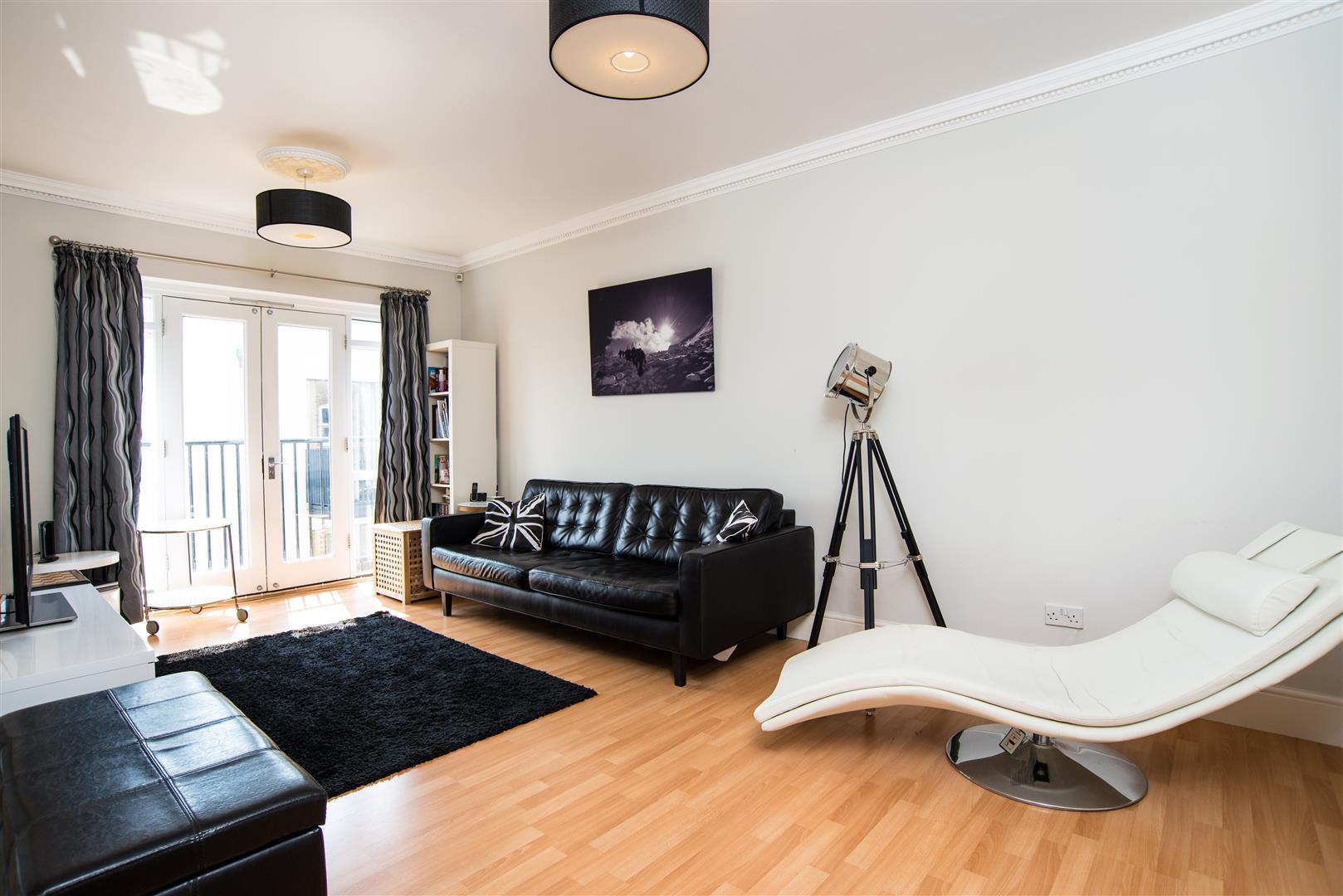 Property Image e75357f3-dd84-4de7-9cf9-c6ac45999a79