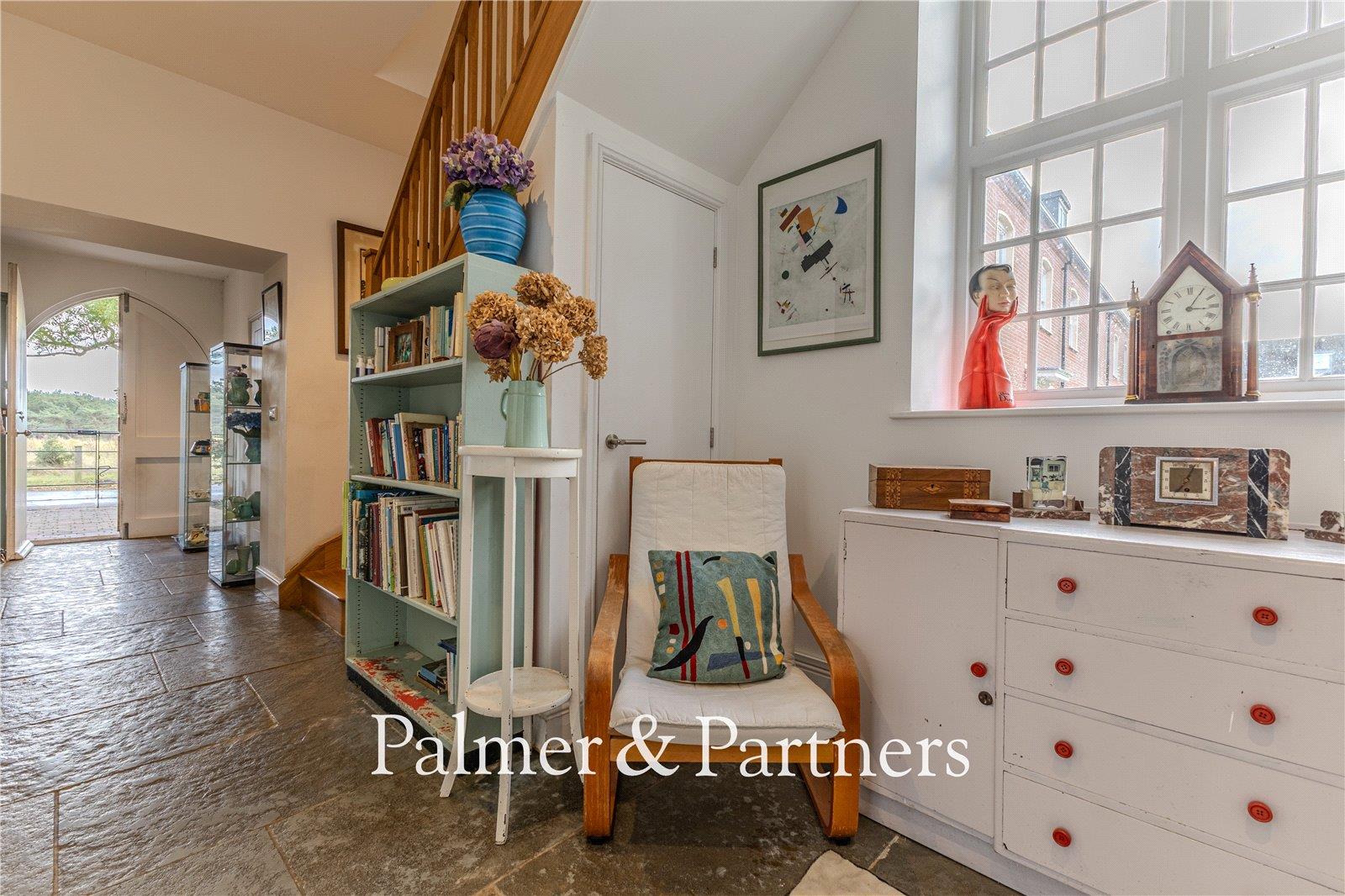 Property Image e758aae1-2c19-4b68-b6cc-44b9975c4ba1