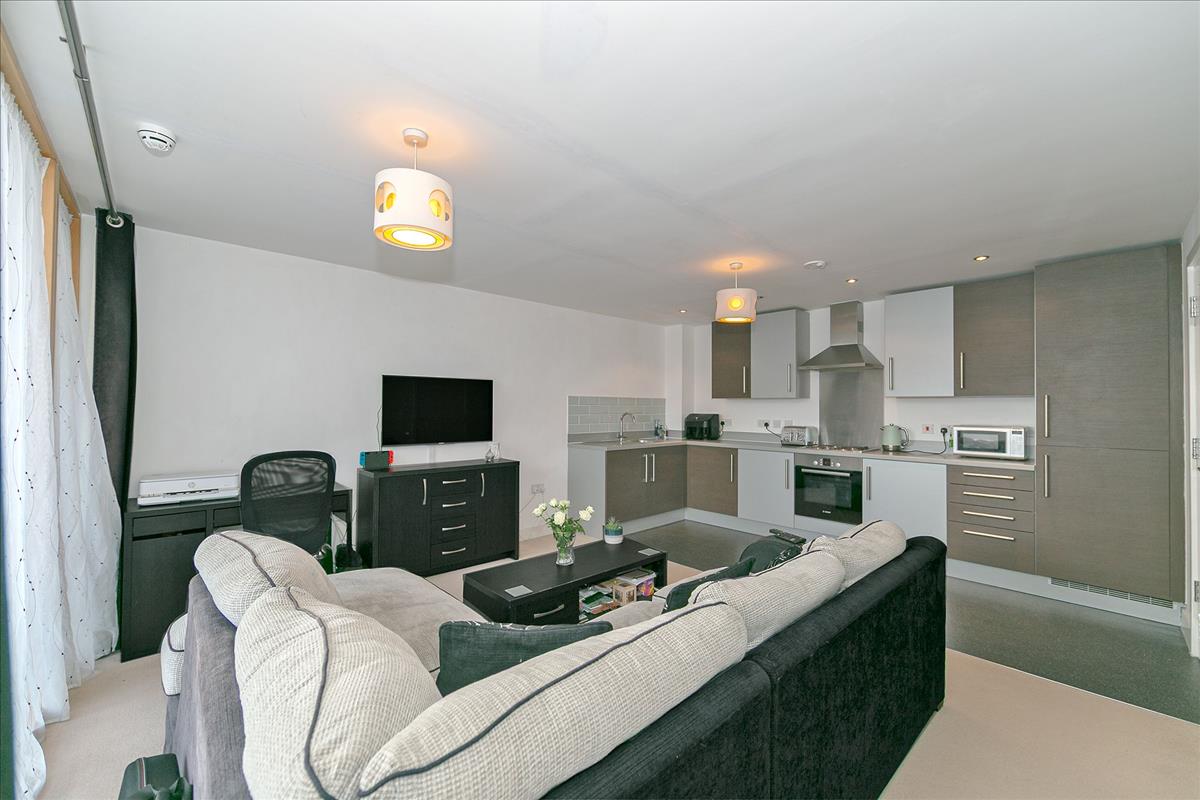 Property Image e768d172-b229-4add-aedd-0cfdb317d36d