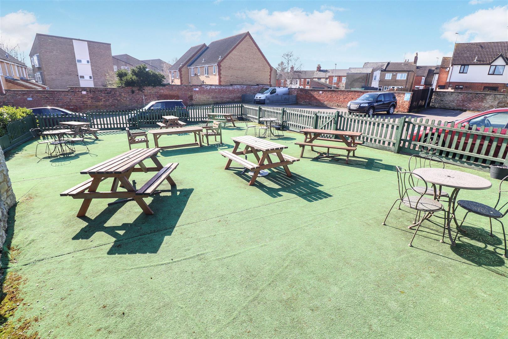 Property Image e76b049a-88b1-46b7-8c6b-12463b1964db