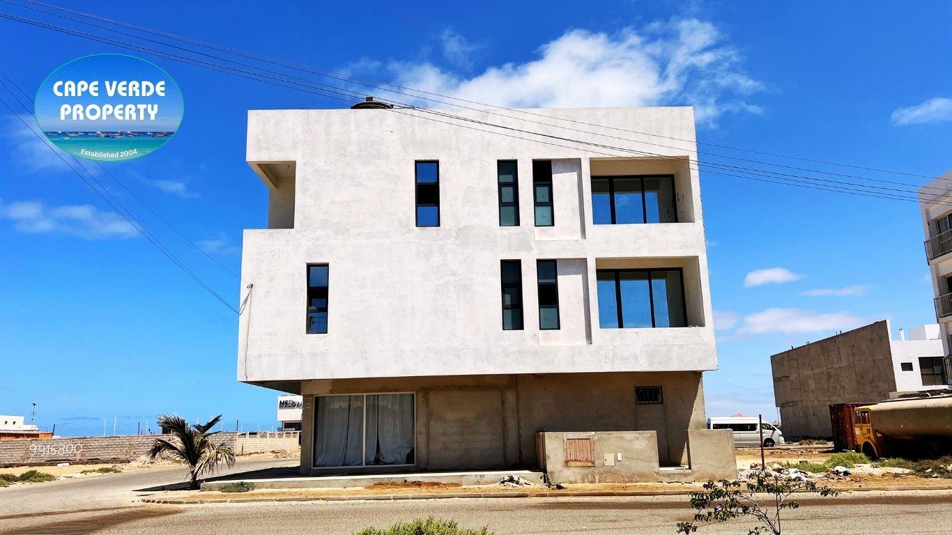 Property Image e774ee04-f4c1-4d40-be0b-f8c6bd144739