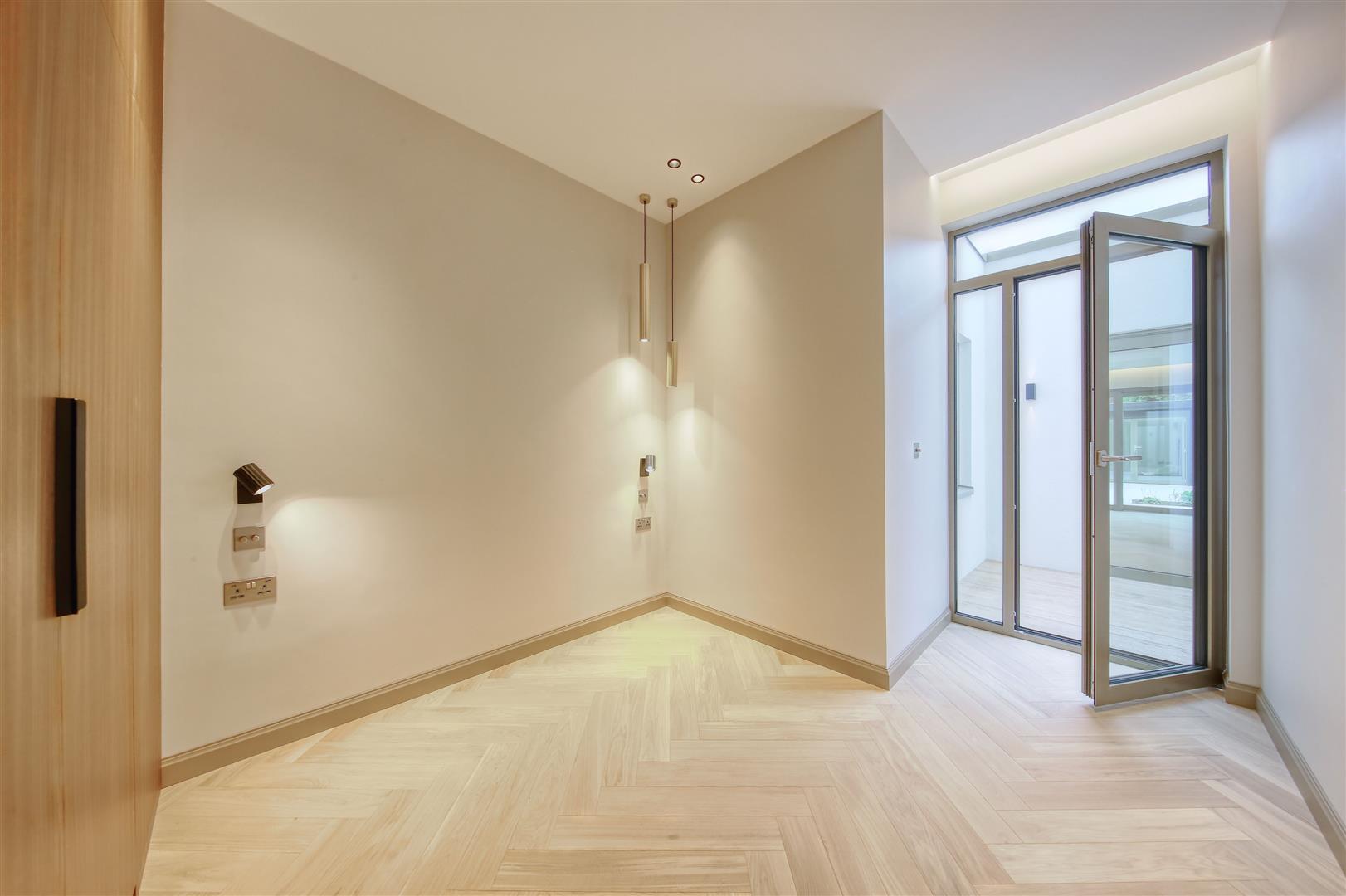 Property Image e776aff4-4faf-4ce9-bcd1-13d77bd55c23