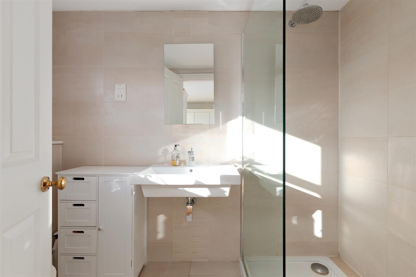 Property Image e77ddda8-d5e8-4953-9c27-fd47cc733db8