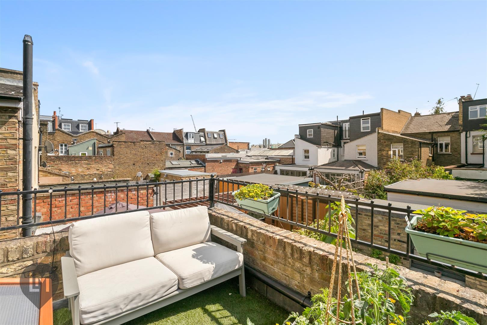 Property Image e77e7aa0-10cf-425b-9eaa-b42e8bddeadf