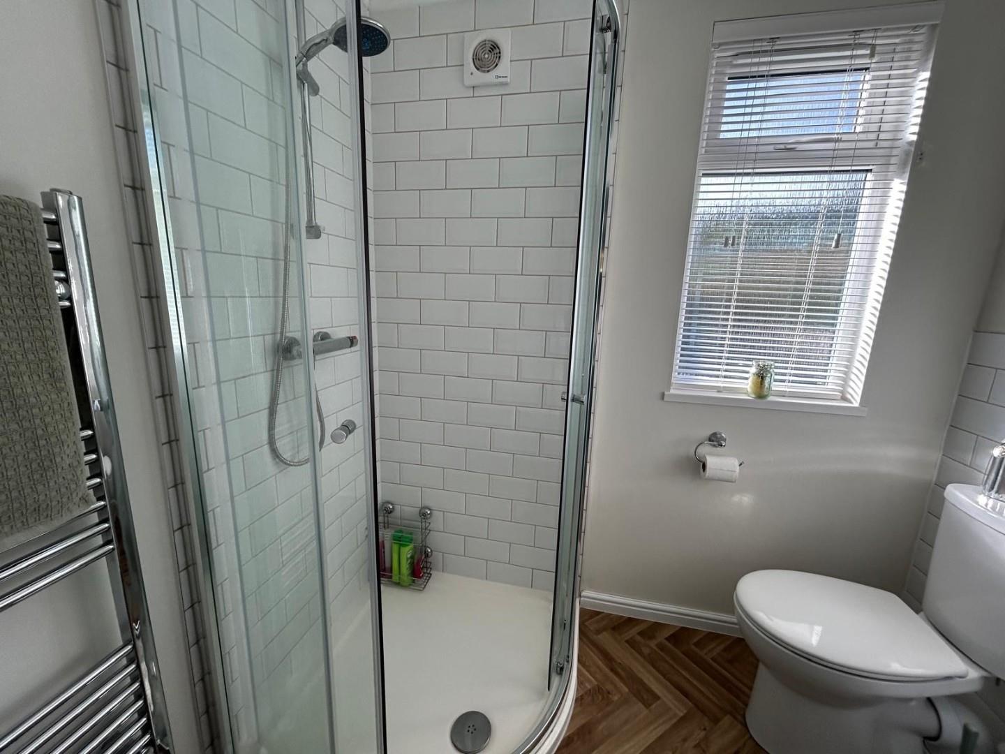 Property Image e784f1f7-e25f-44c3-af09-733b2ddc27c2