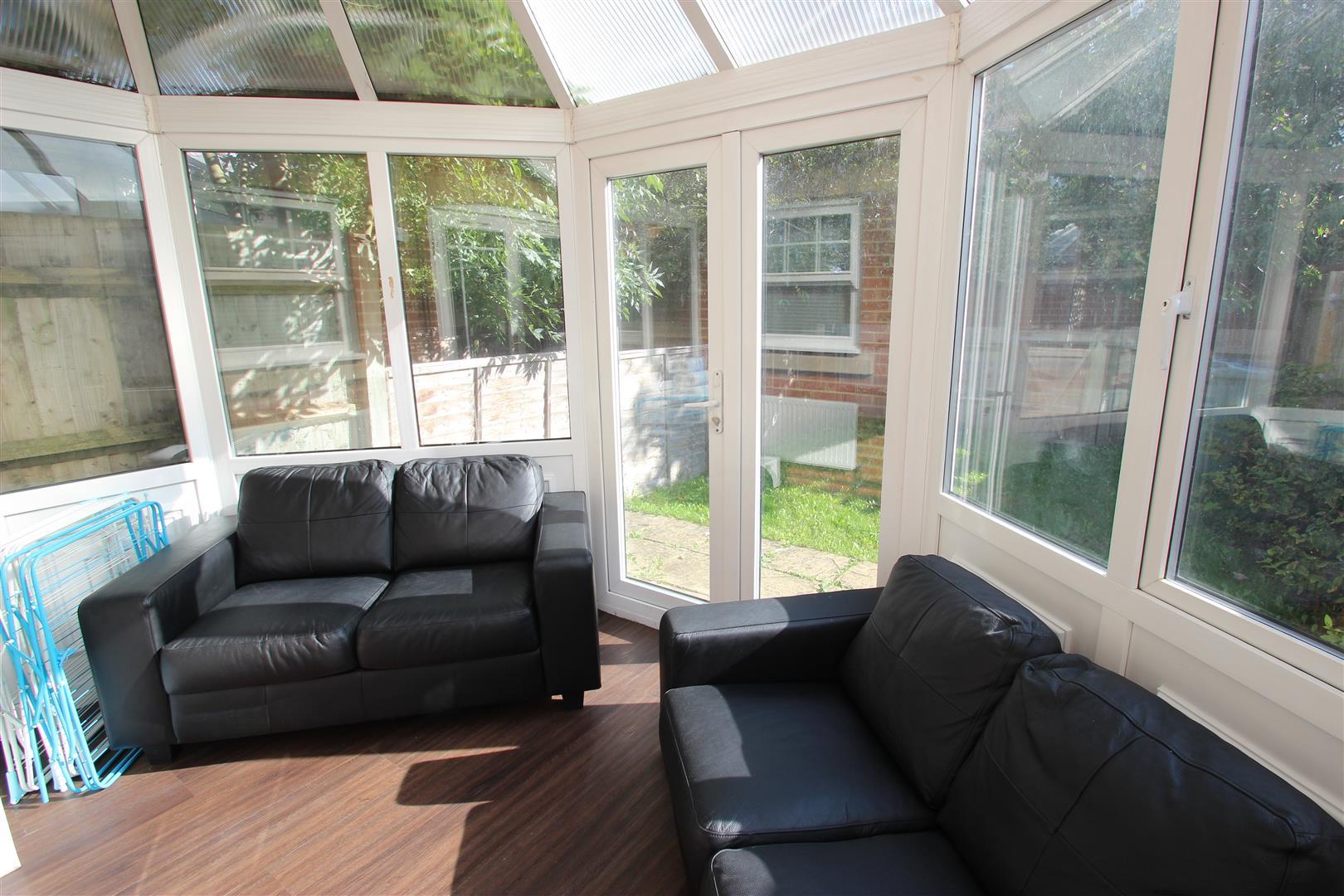 Property Image e790fa42-5cde-4f61-92b4-b2436059b251