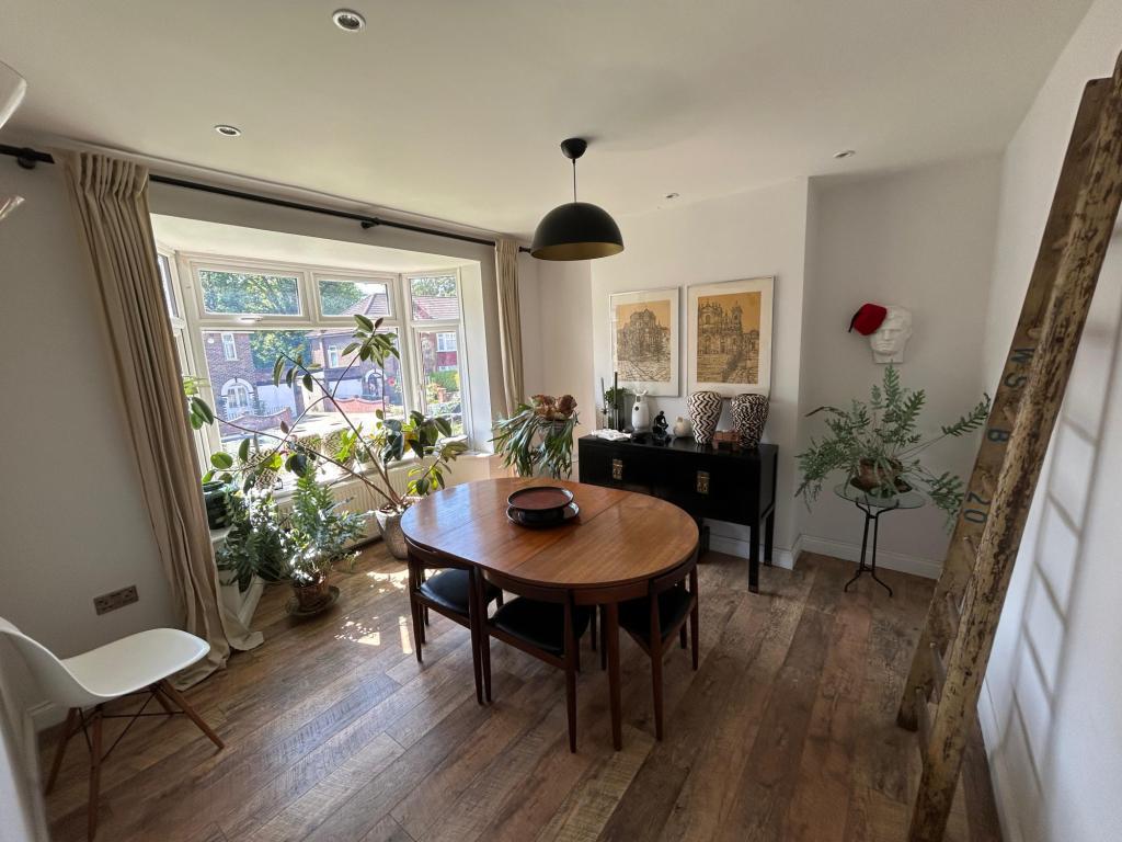 Property Image e7a52851-757f-4758-9711-1364e85b3813