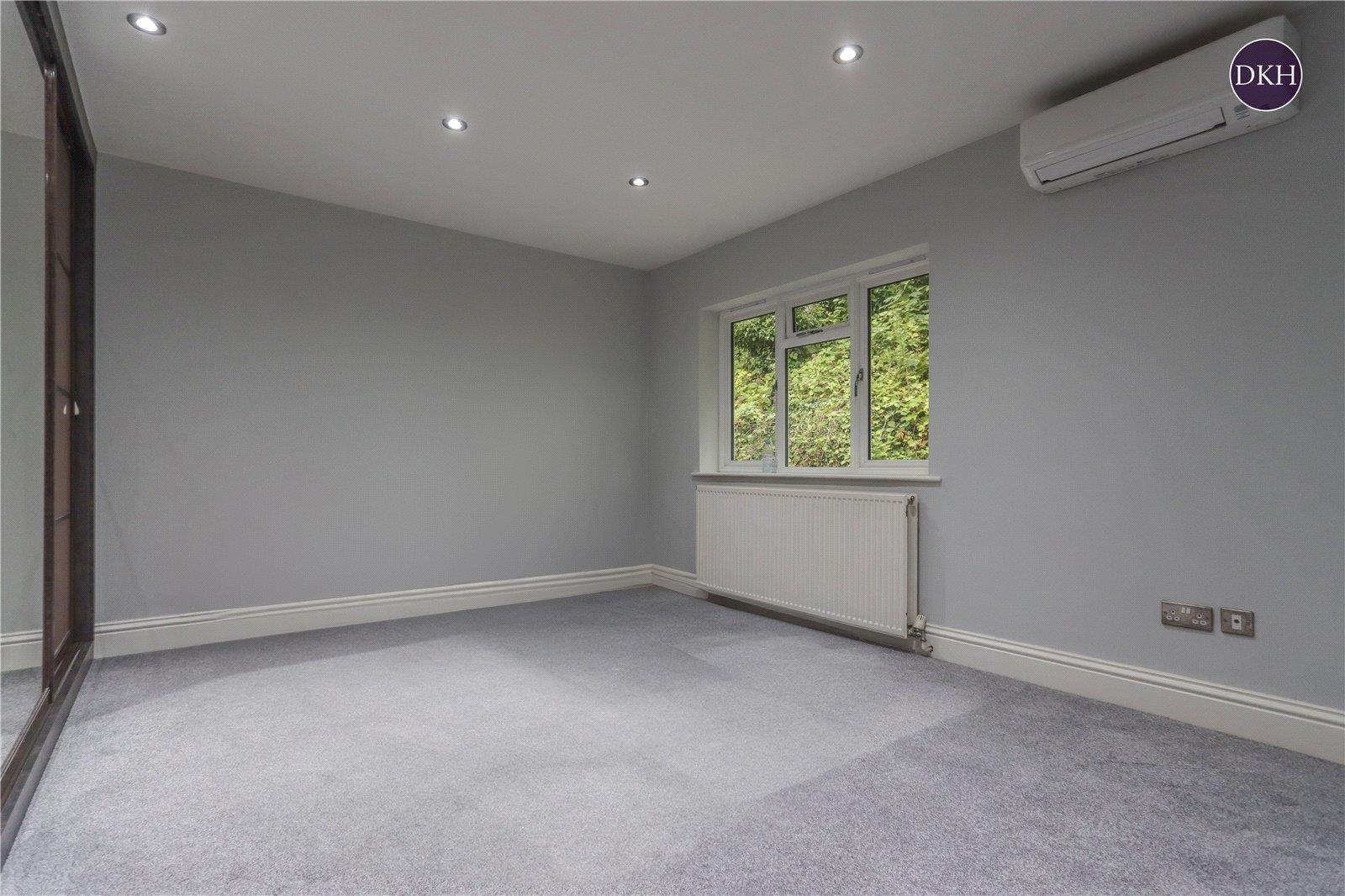 Property Image e7a882ca-e08d-4cca-b642-cccbb5522007
