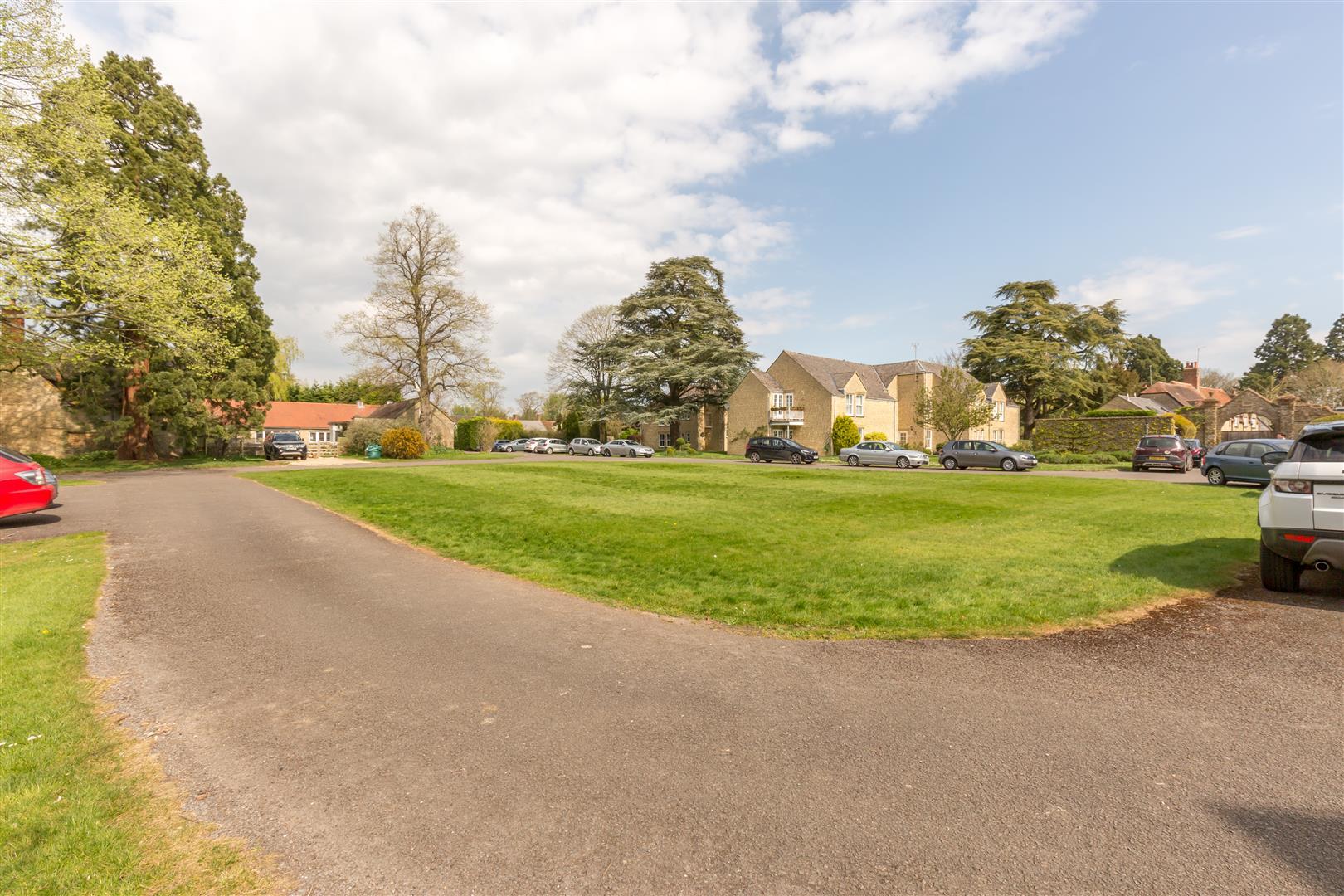 Property Image e7ac4b13-f26a-49ea-ba66-154bf0e4aeec