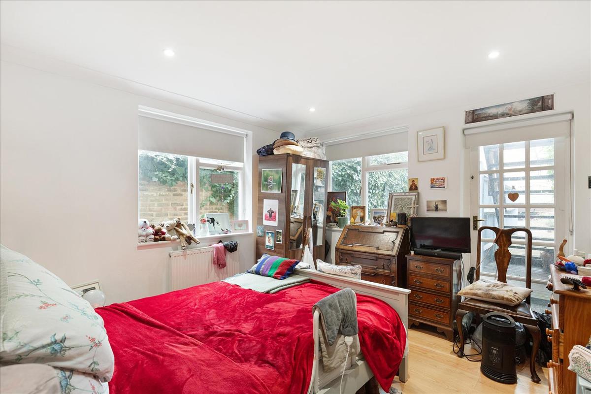 Property Image e7af66bc-ccfd-4142-952c-4b5d3da5660d