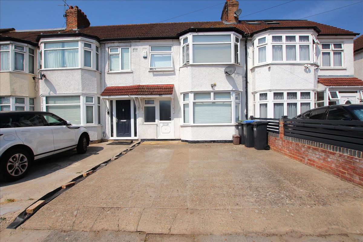 Property Image e7bee9df-11e9-413a-813f-8e84b6b72b0a