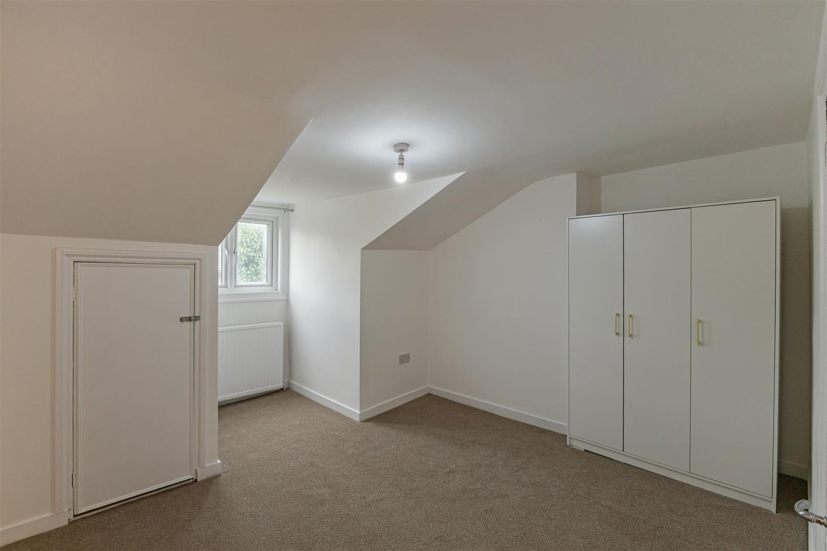 Property Image e7cf5dbb-8f94-40d9-83b8-5b6f662fe8c2