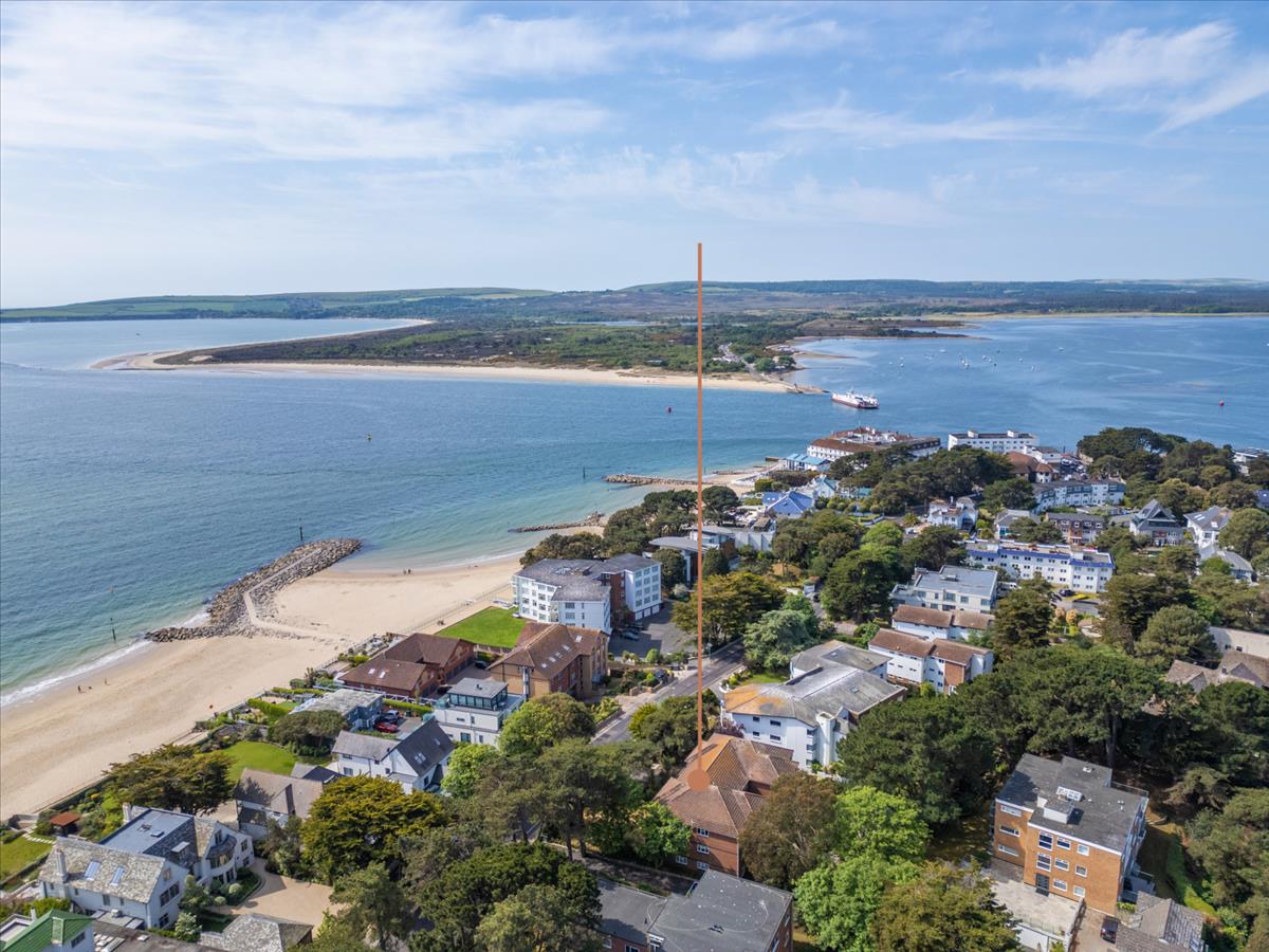 Property Image e7df1082-fa79-4ae0-891d-31899fd0c0b2