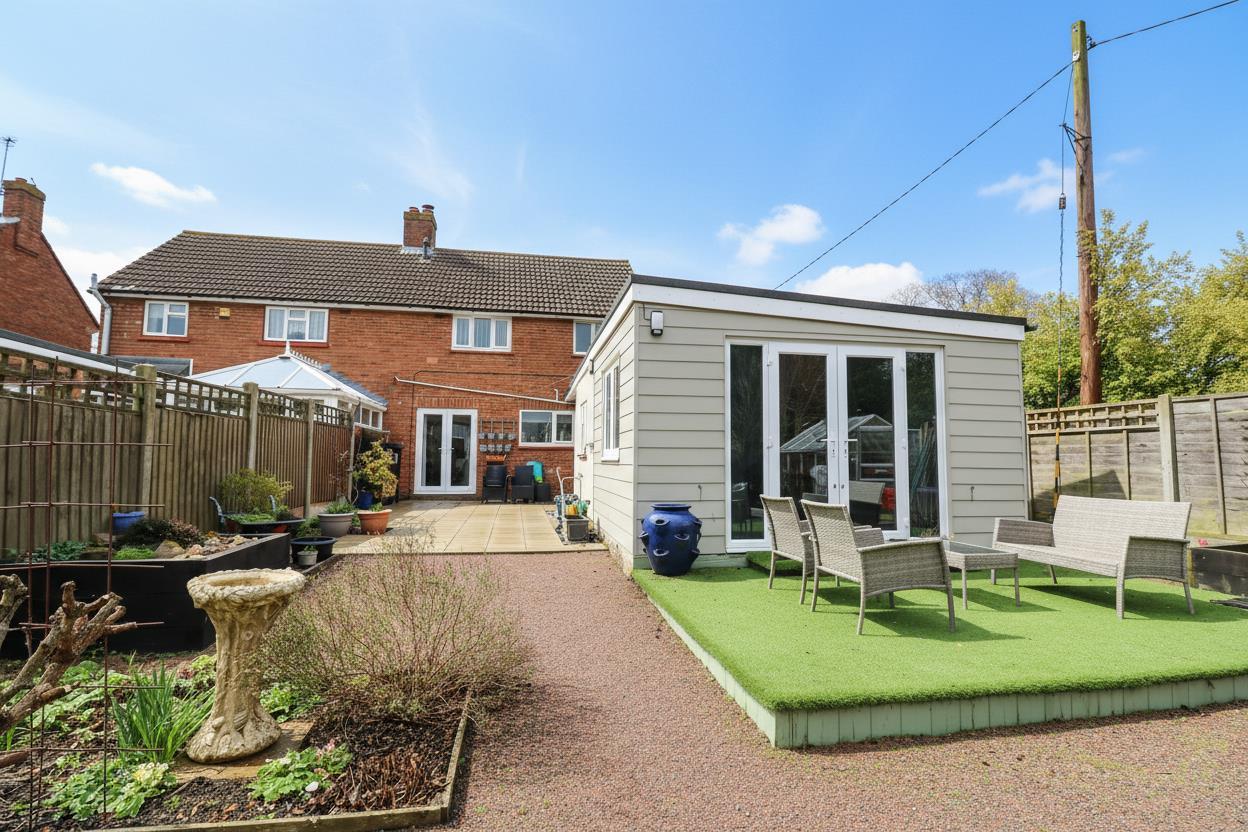 Property Image e7f3a3bd-e1e3-48b3-b582-af835b933ee9